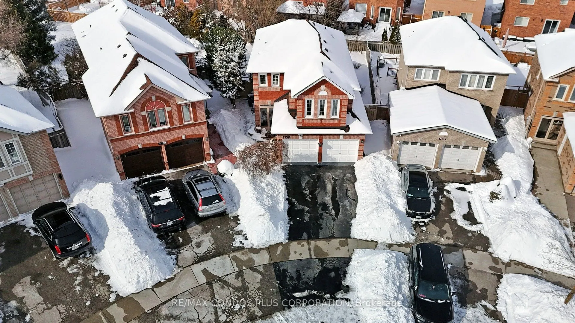 7159 Spyglass Crescent