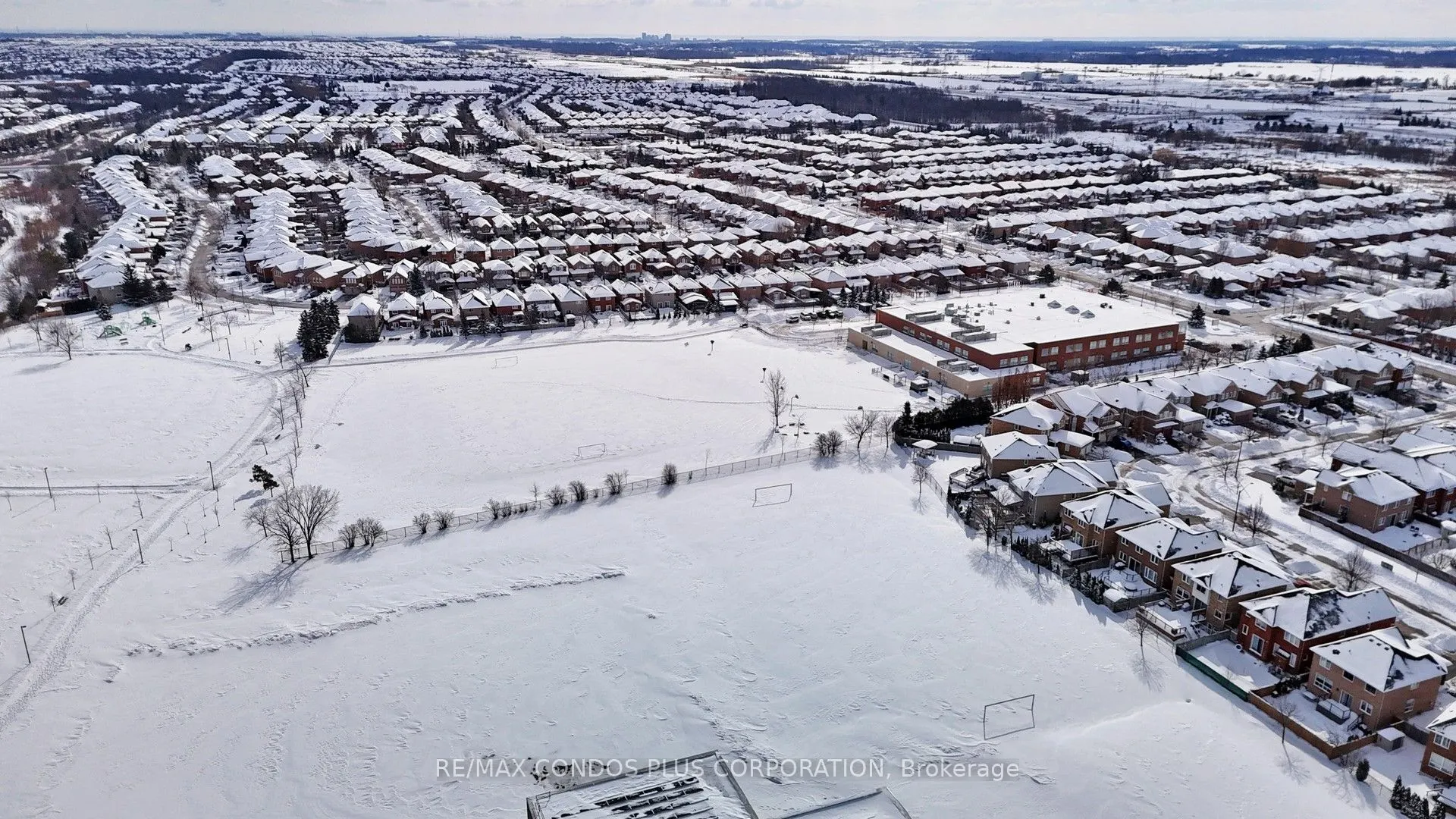 7159 Spyglass Crescent