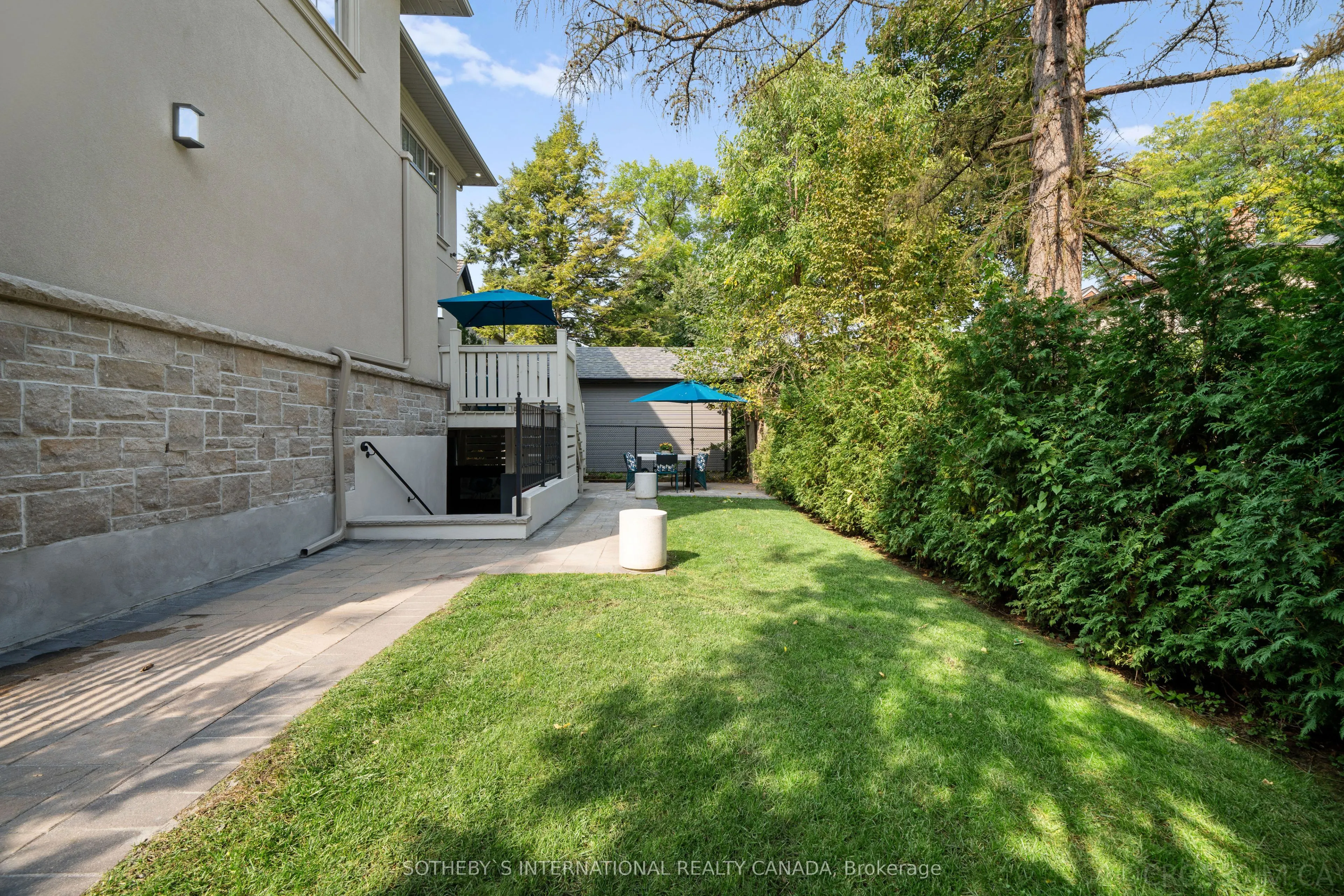 175 The Kingsway