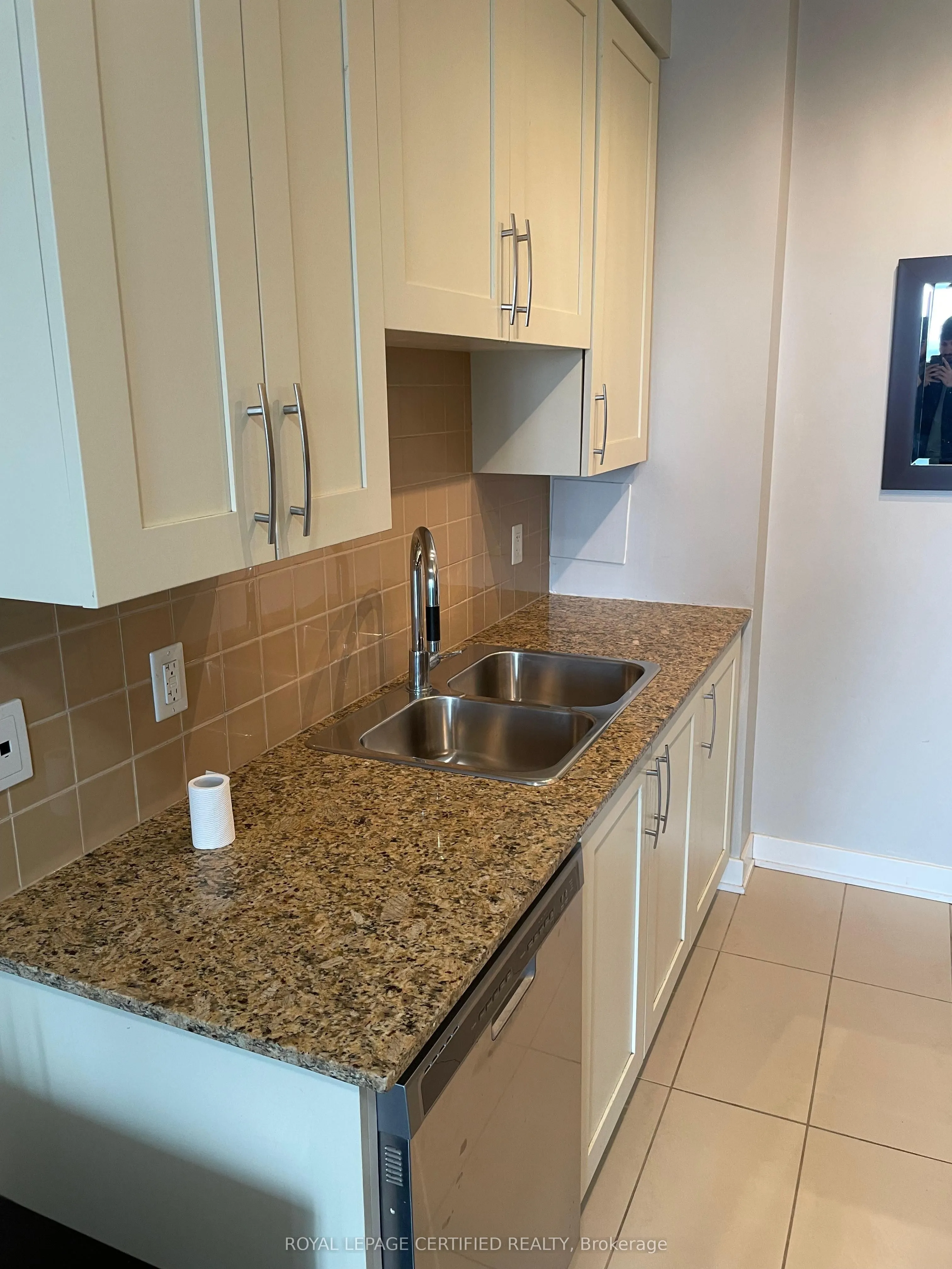 4070 Confederation Parkway W #1605