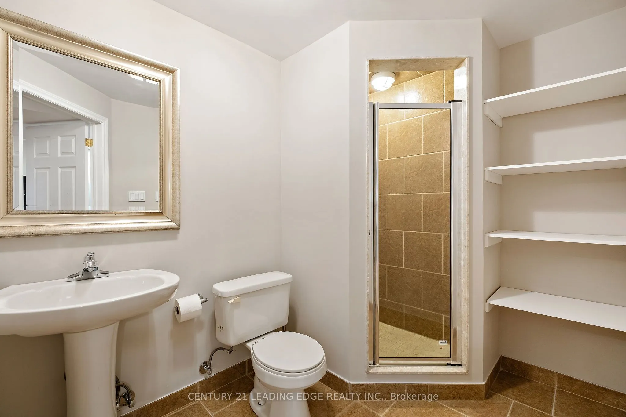 24 Lightheart Drive N