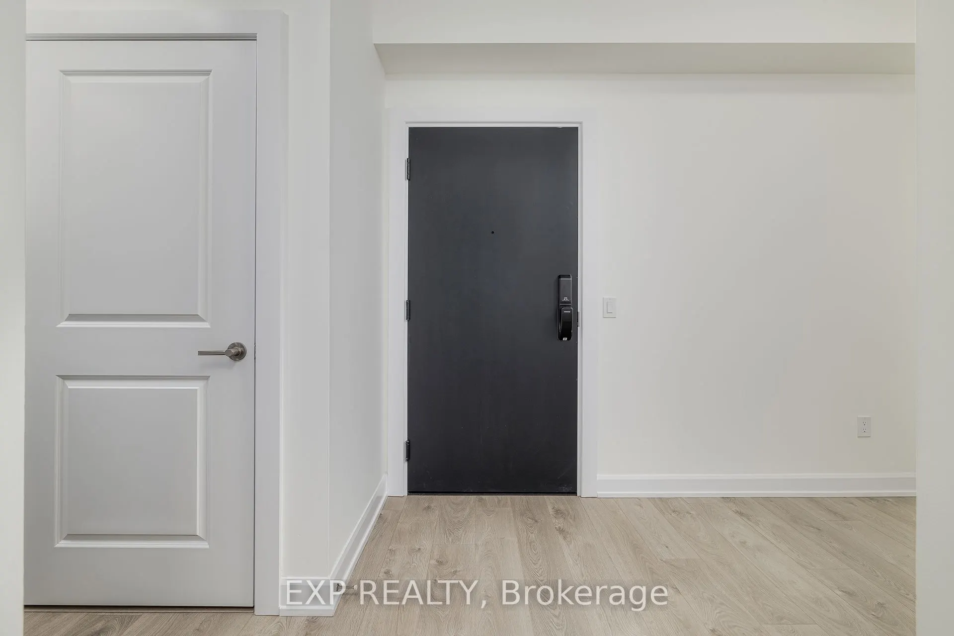 3220 William Coltson Avenue, #426