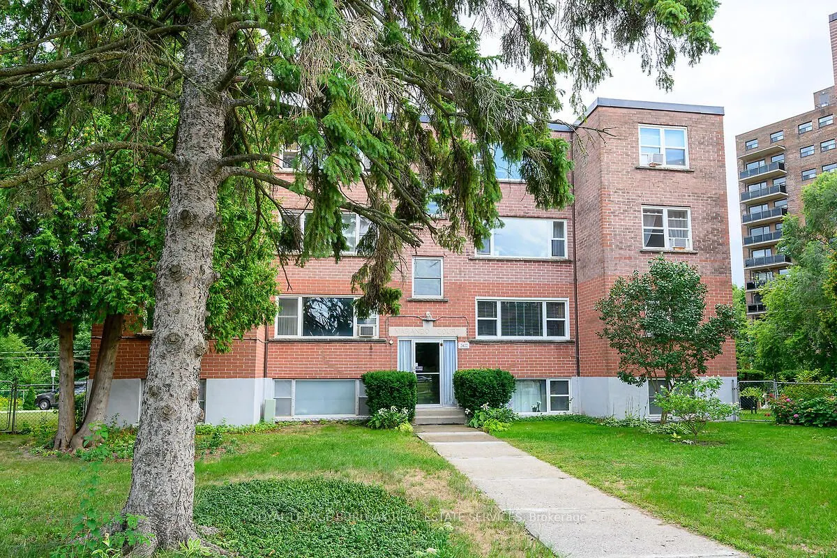2422 New Street, #9