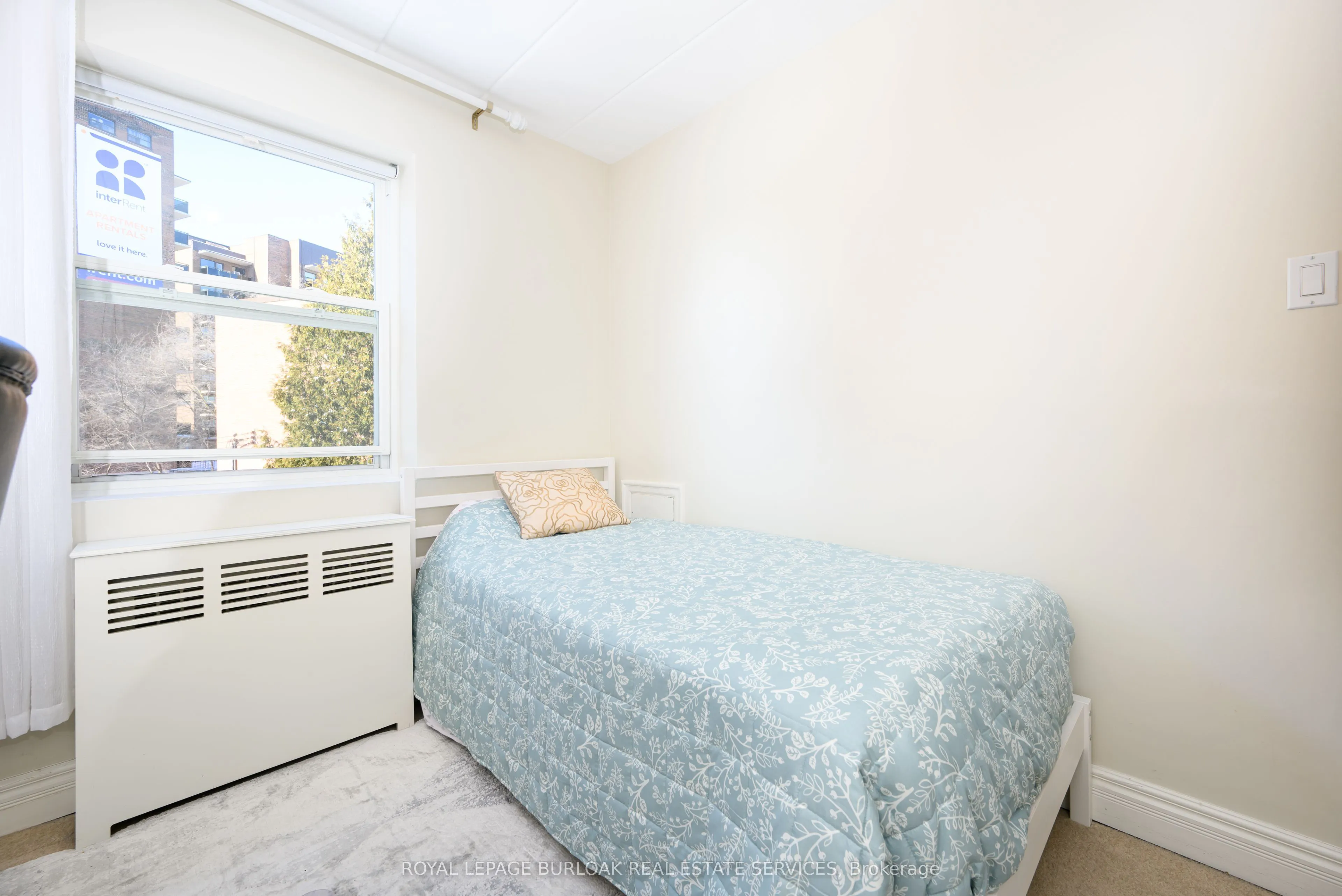 2422 New Street, #9