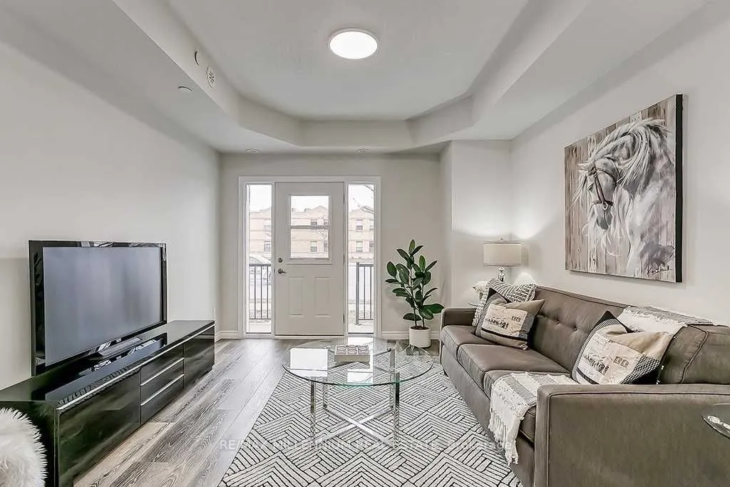 5150 Winston Churchill Boulevard, #107