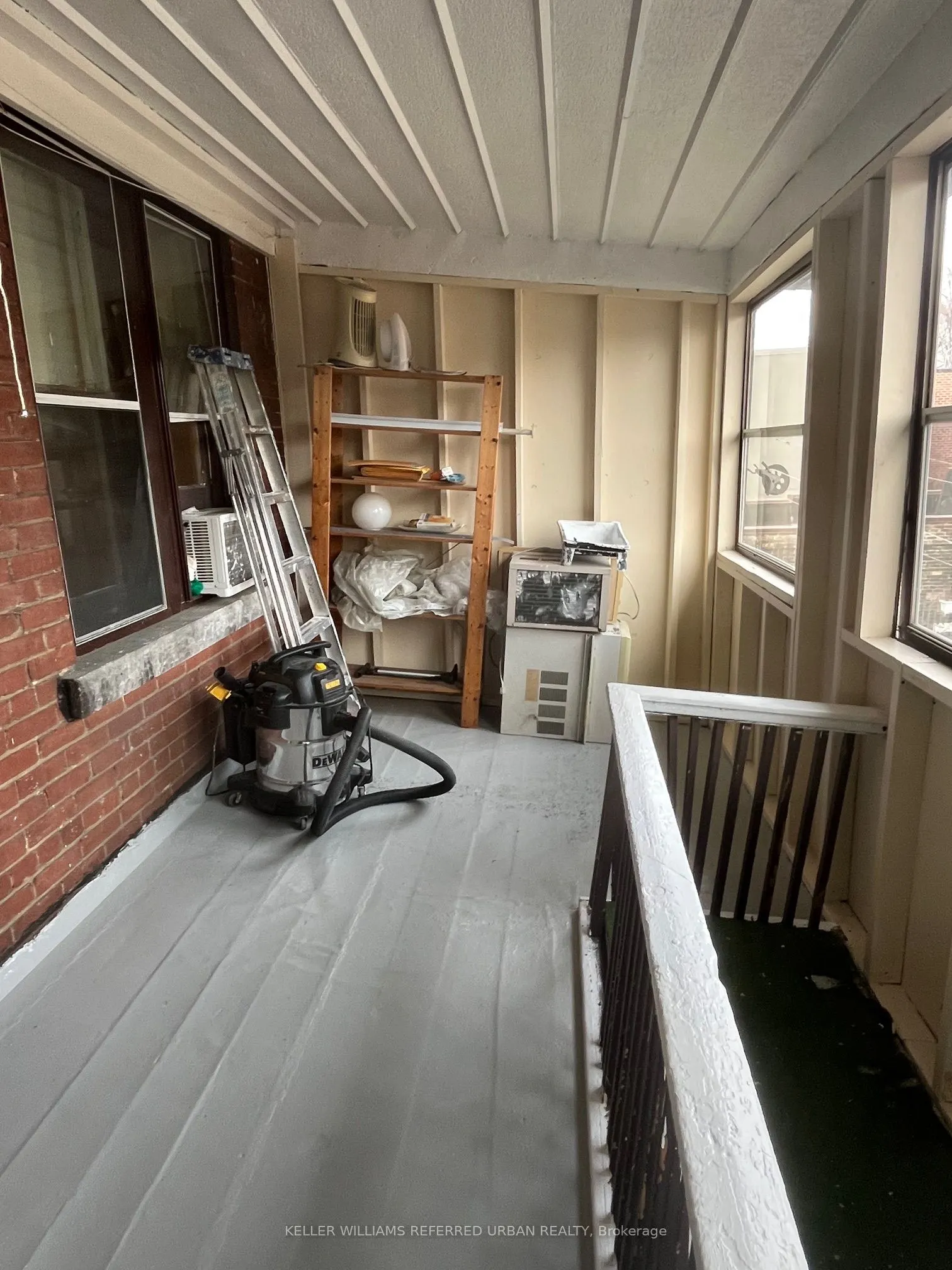 101 Roncesvalles Avenue