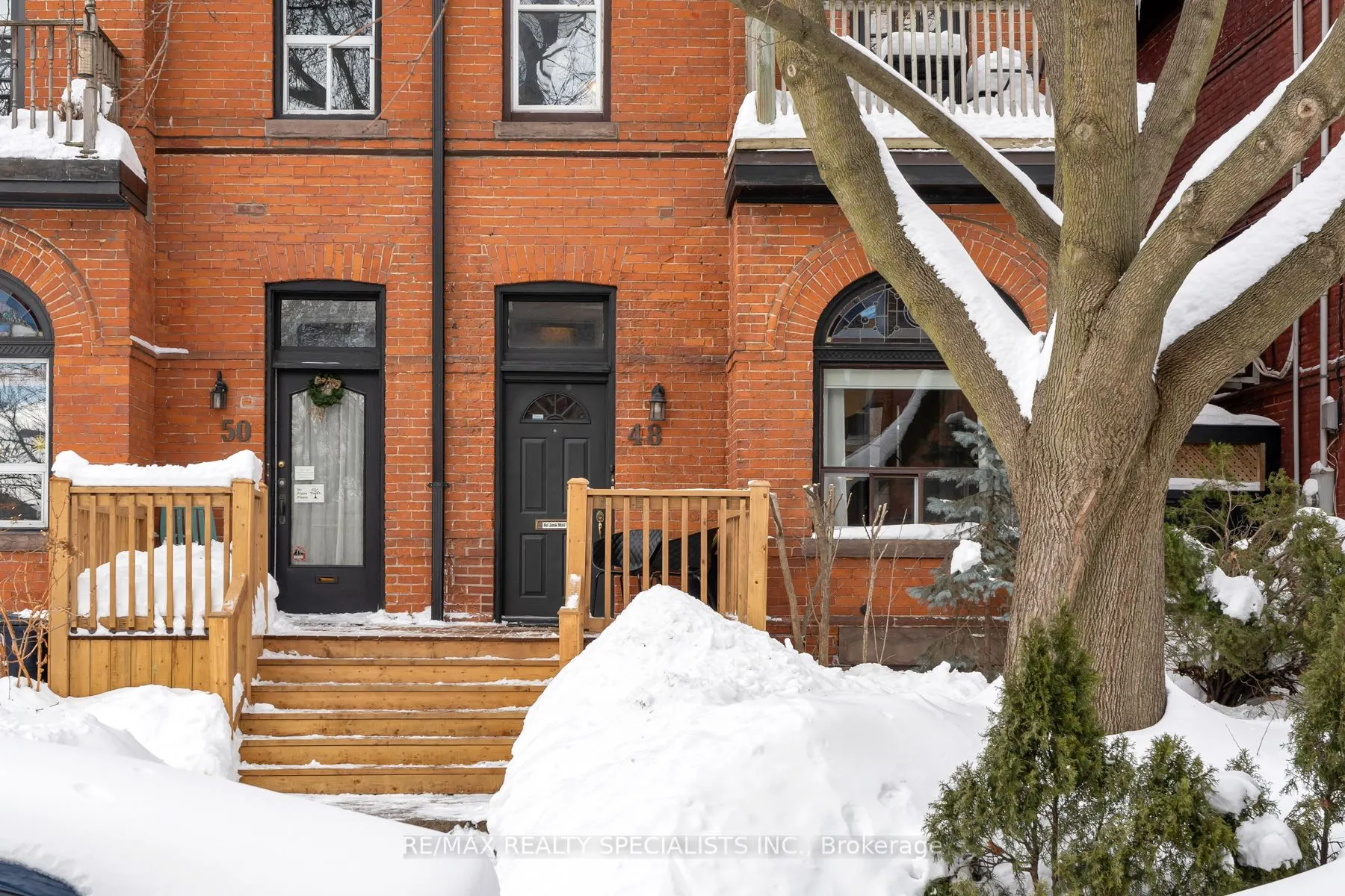 48 Leopold Street