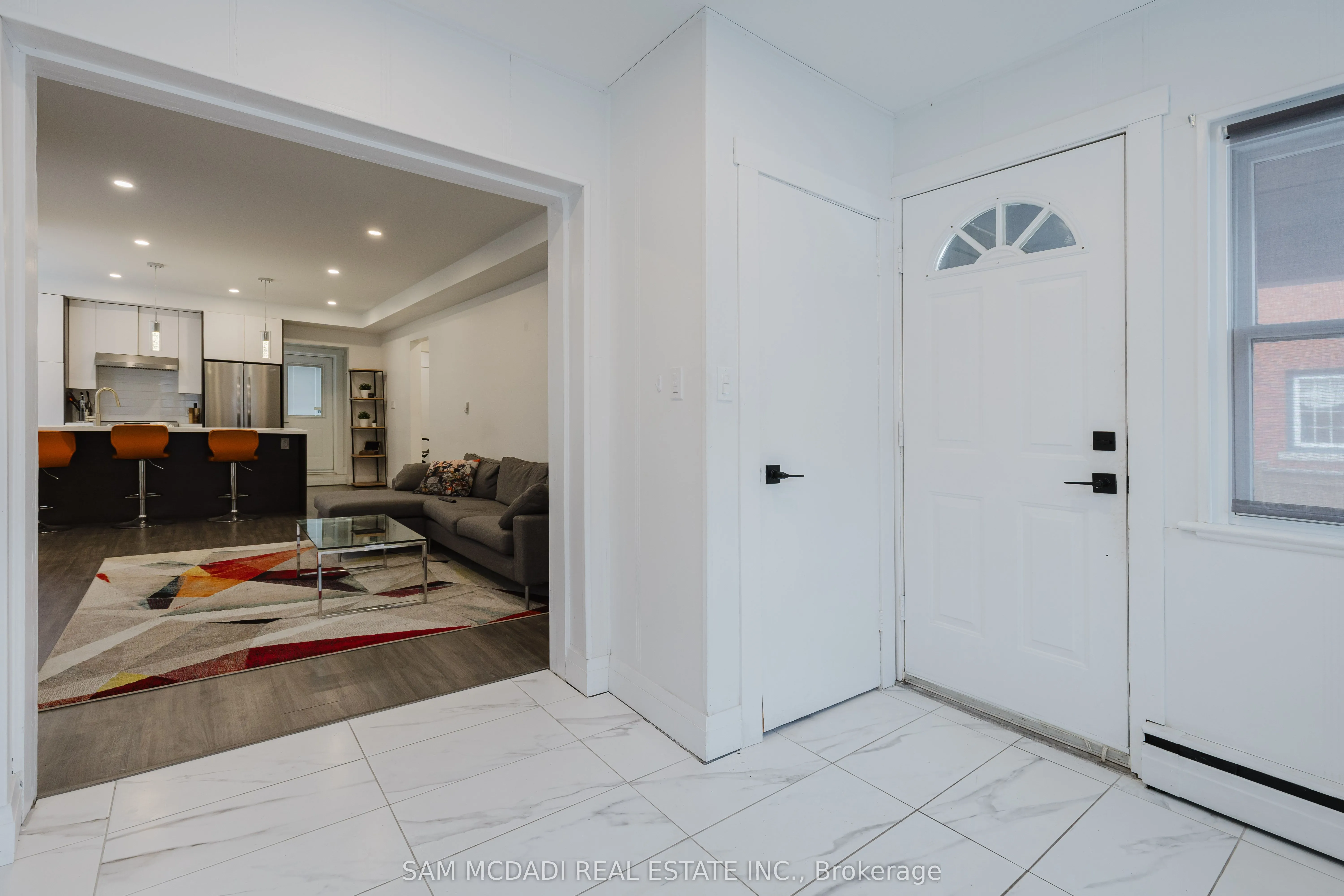 2177 Lakeshore Road