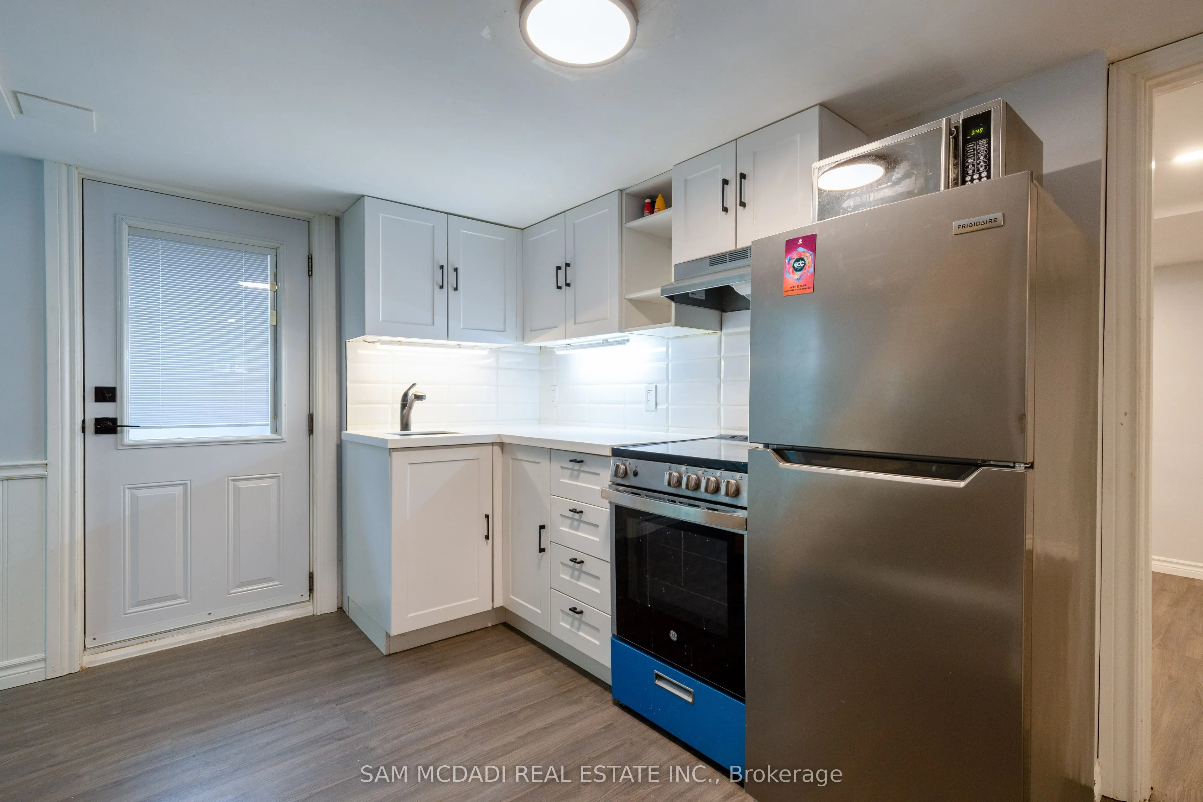 2177 Lakeshore Road