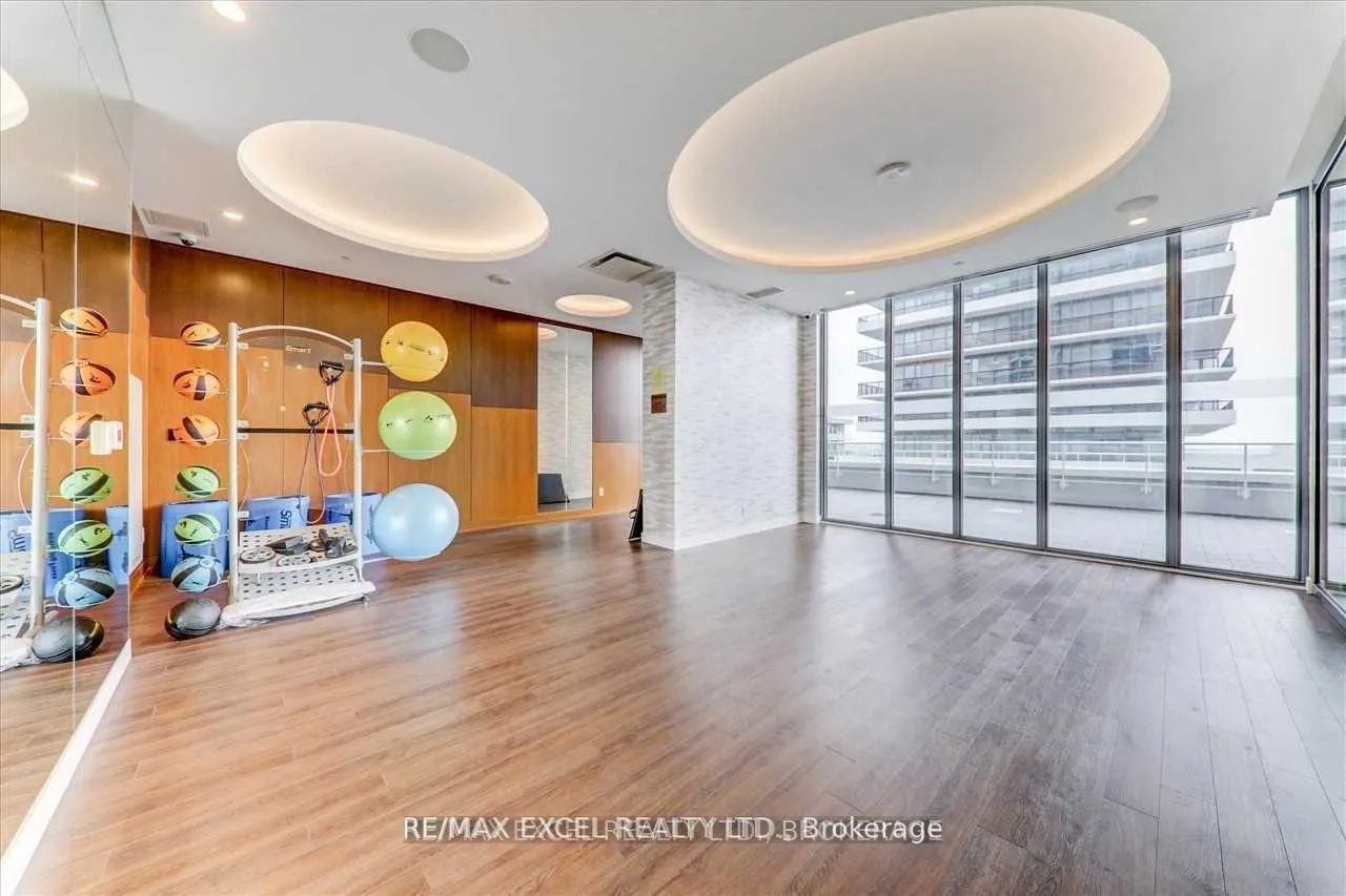 70 Annie Craig Drive, #415