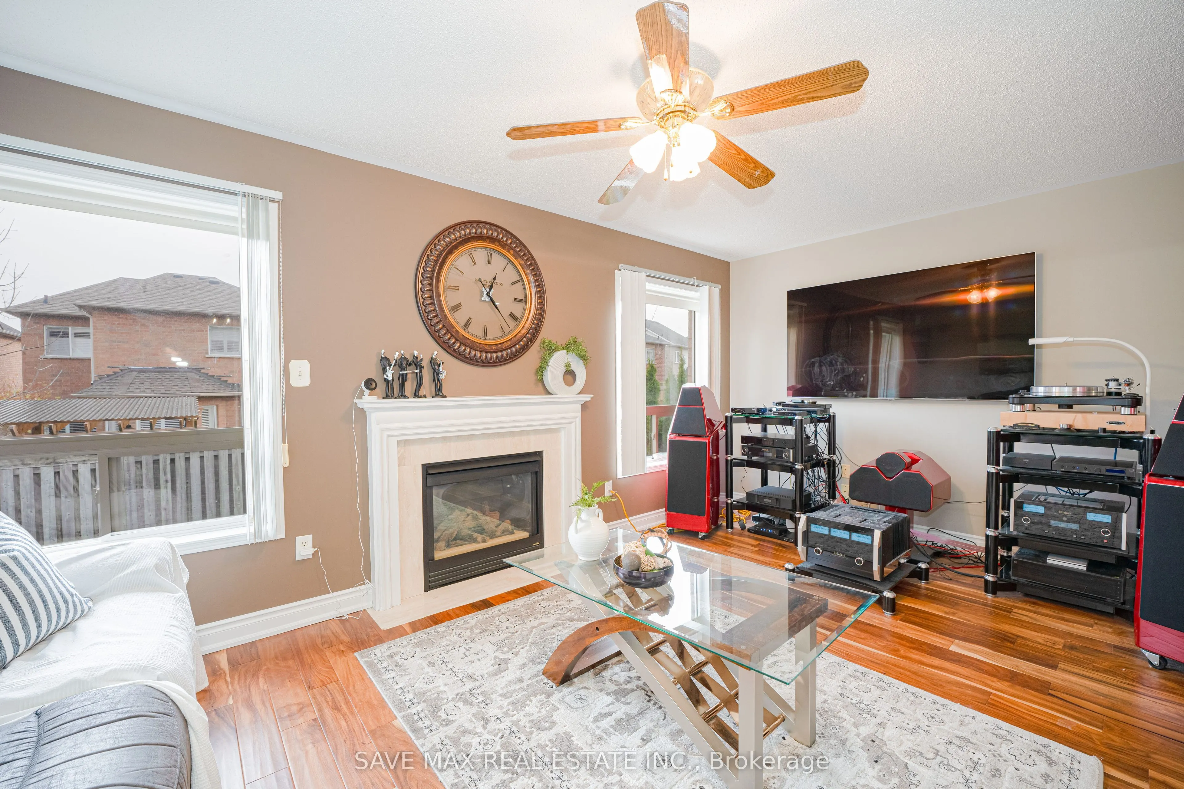 82 Belmont Boulevard