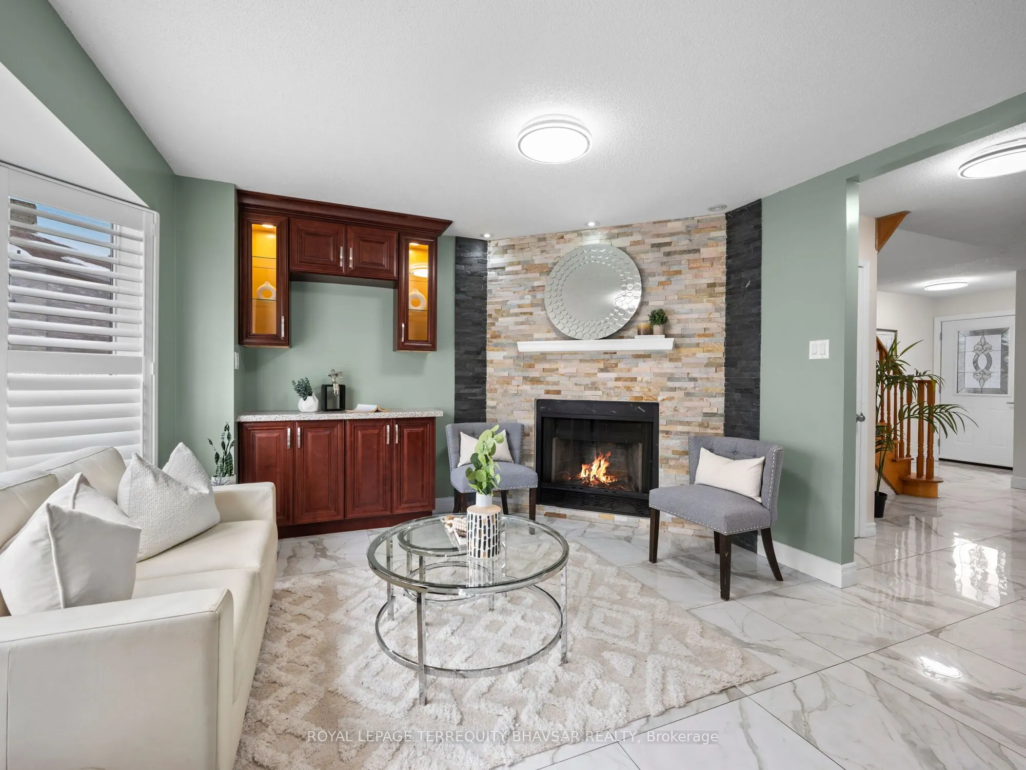 3118 Shadetree Drive
