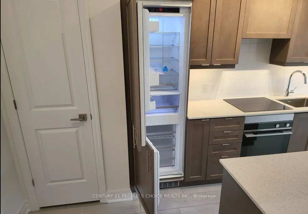 30 Elm Drive W #1102