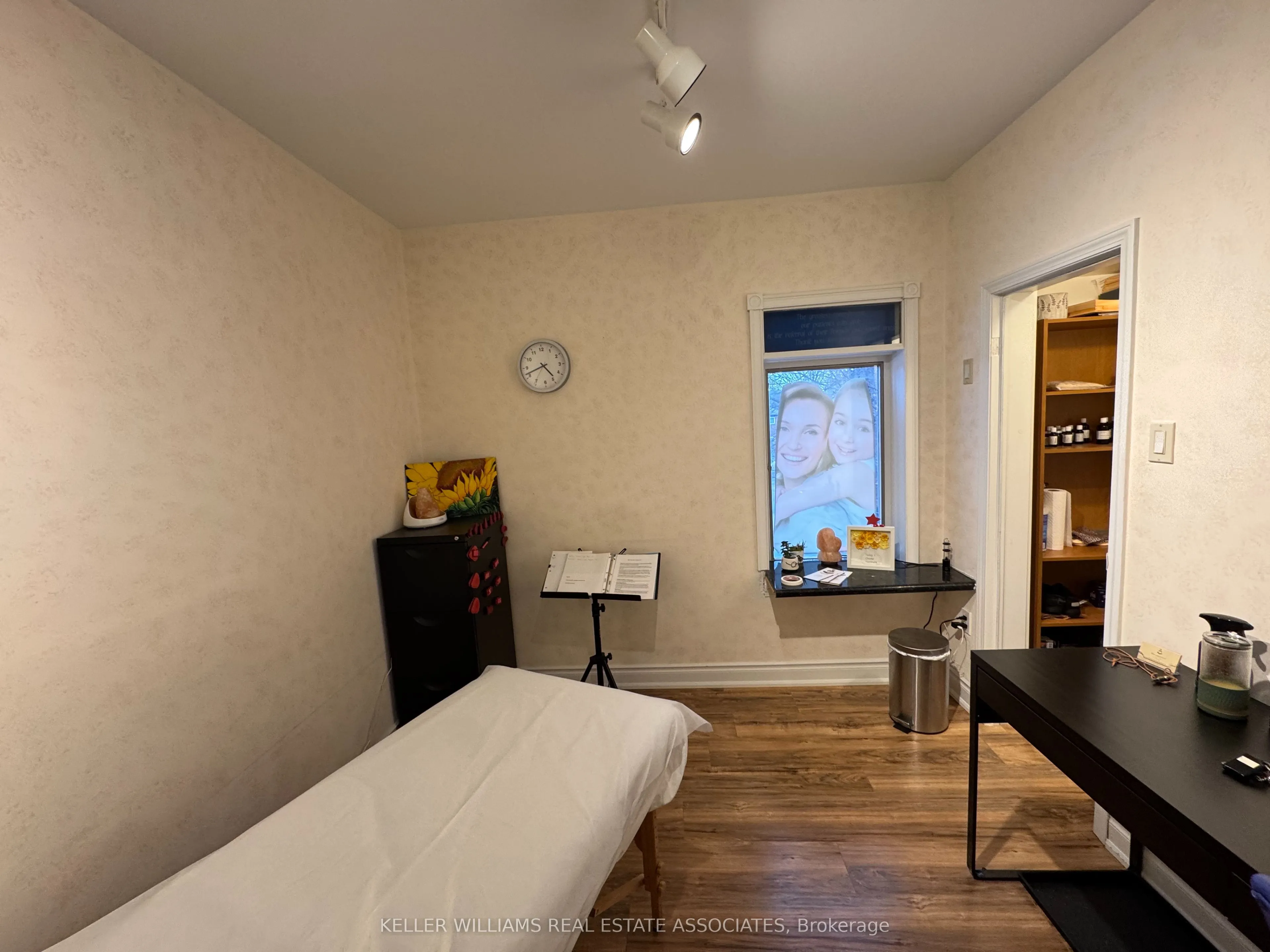 1553 Hurontario Street, #207