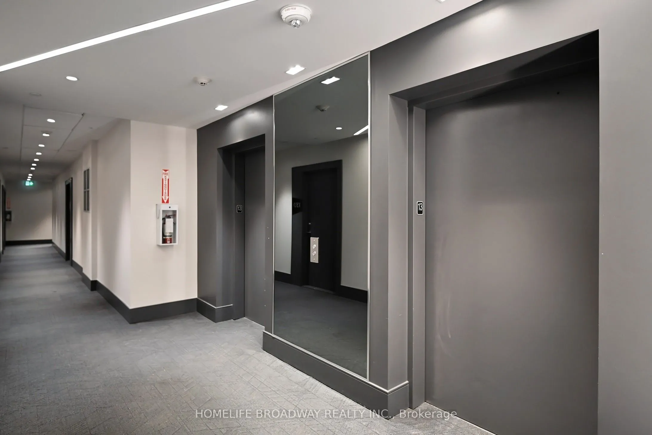 10 De Boers Drive, #1302