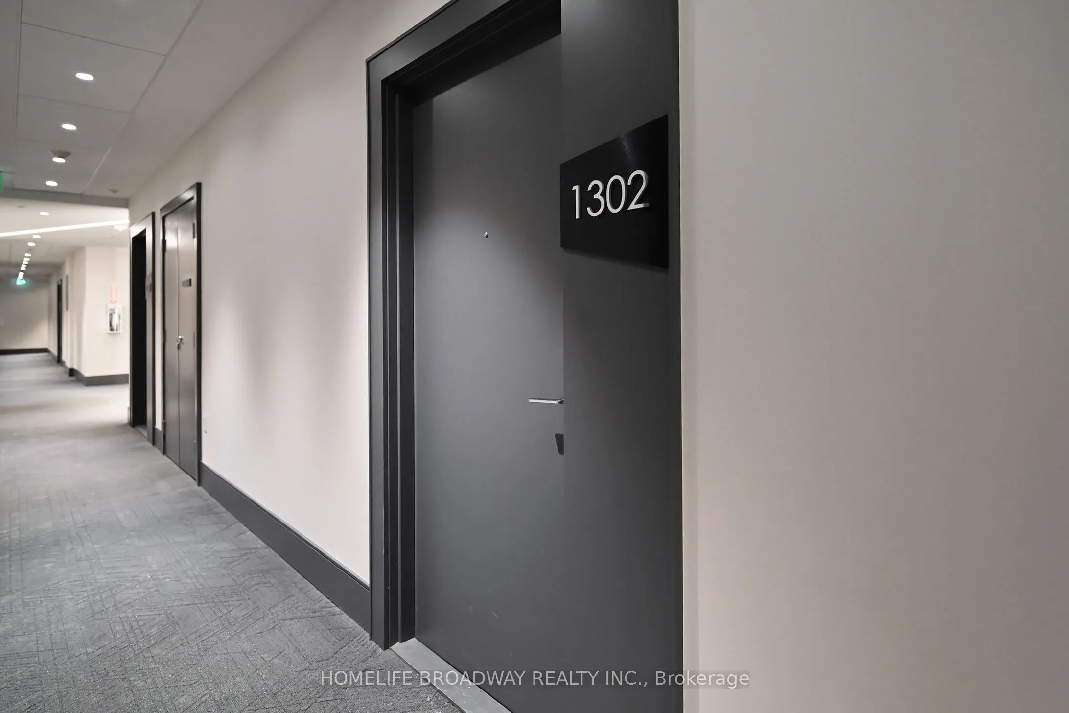 10 De Boers Drive, #1302