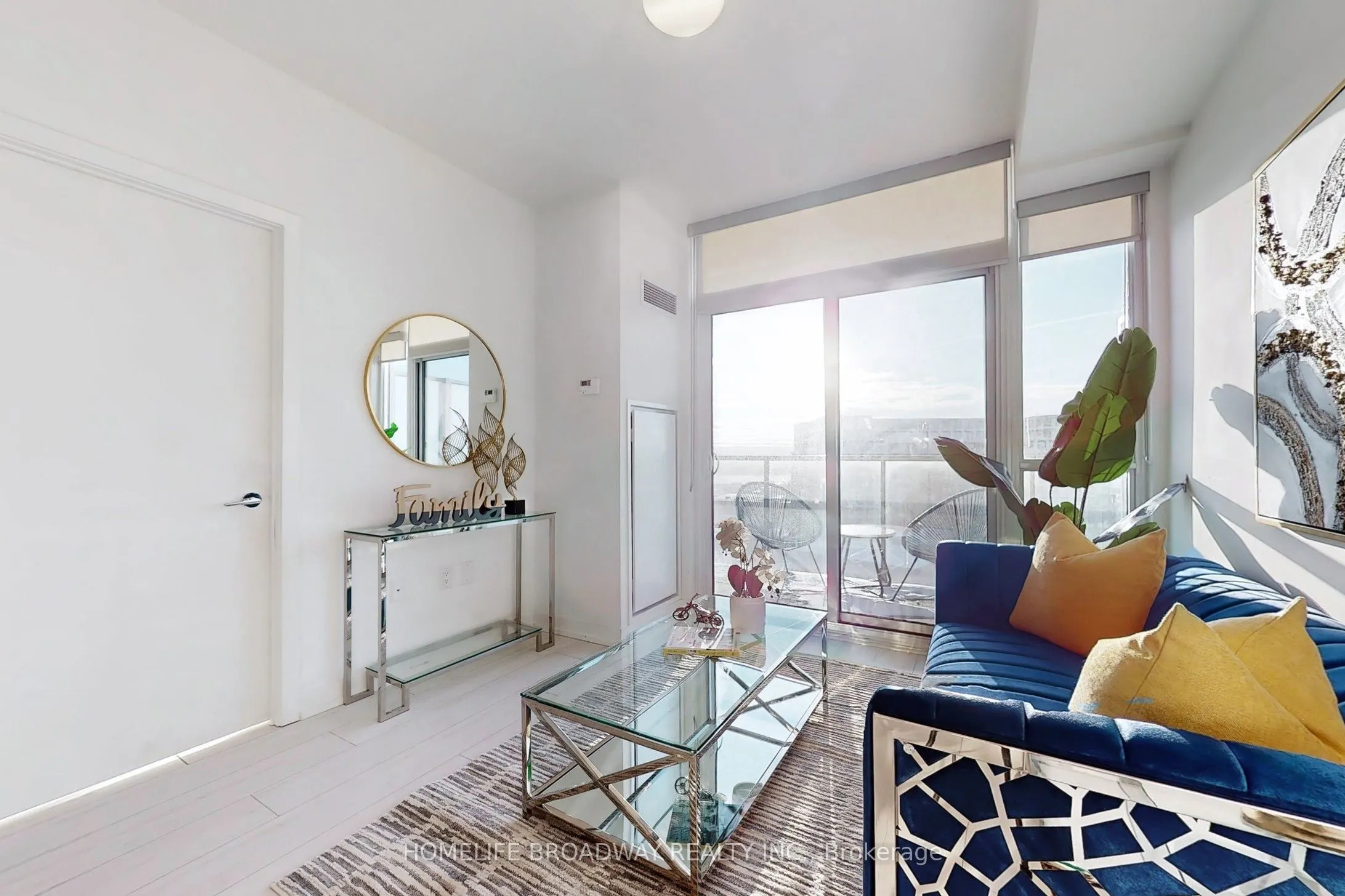 10 De Boers Drive, #1302