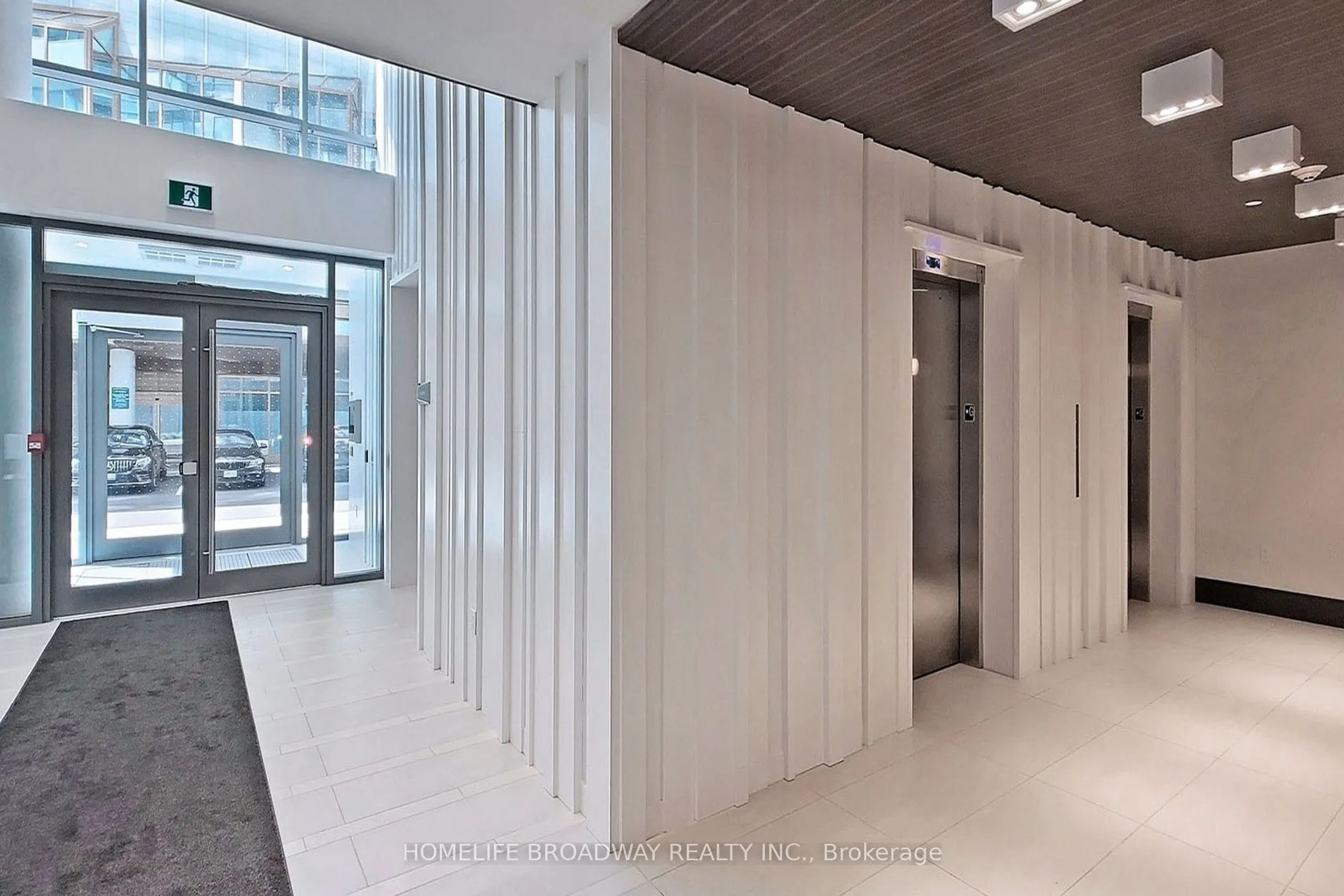 10 De Boers Drive, #1302
