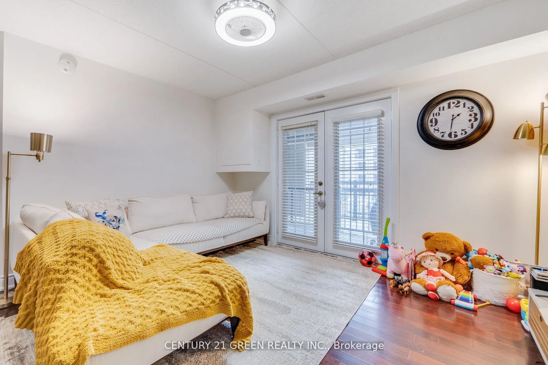 1479 Maple Avenue #206