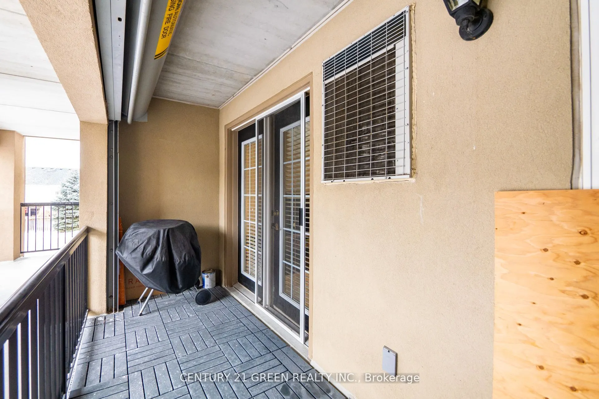 1479 Maple Avenue #206