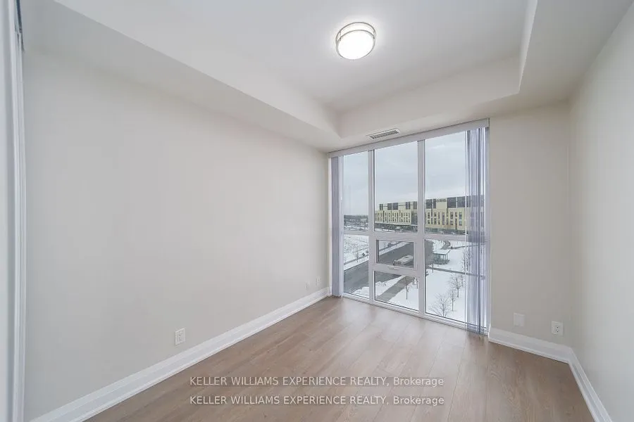 15 Lynch Street #505