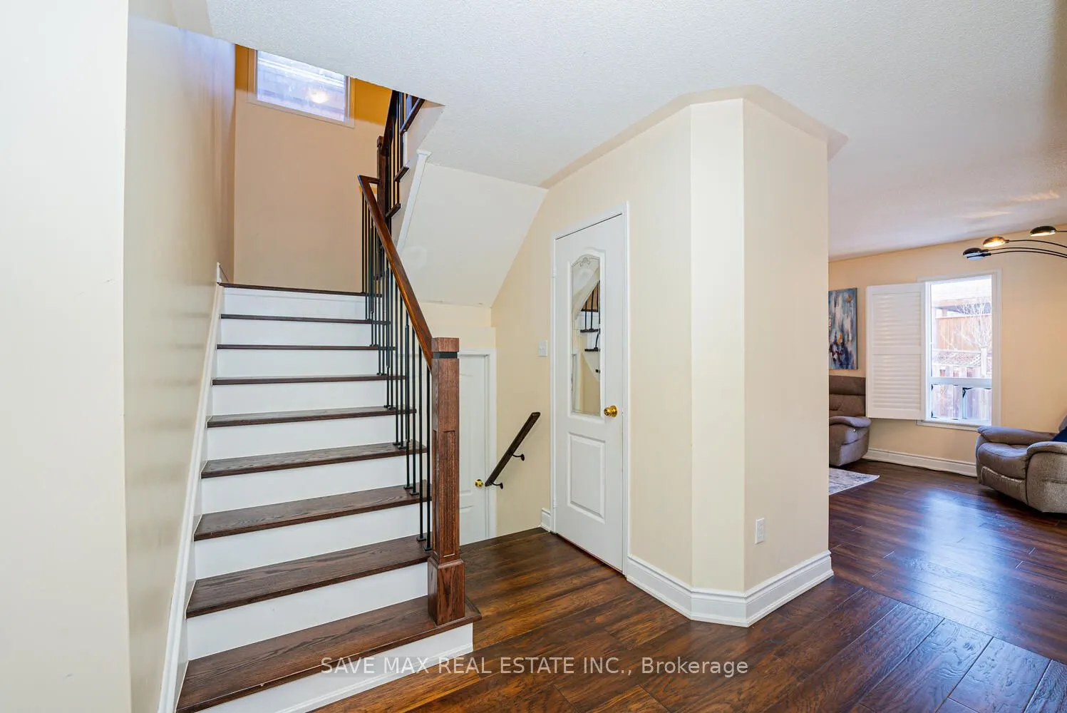 12 Spencer Drive