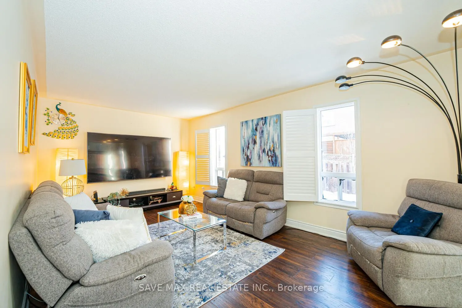 12 Spencer Drive