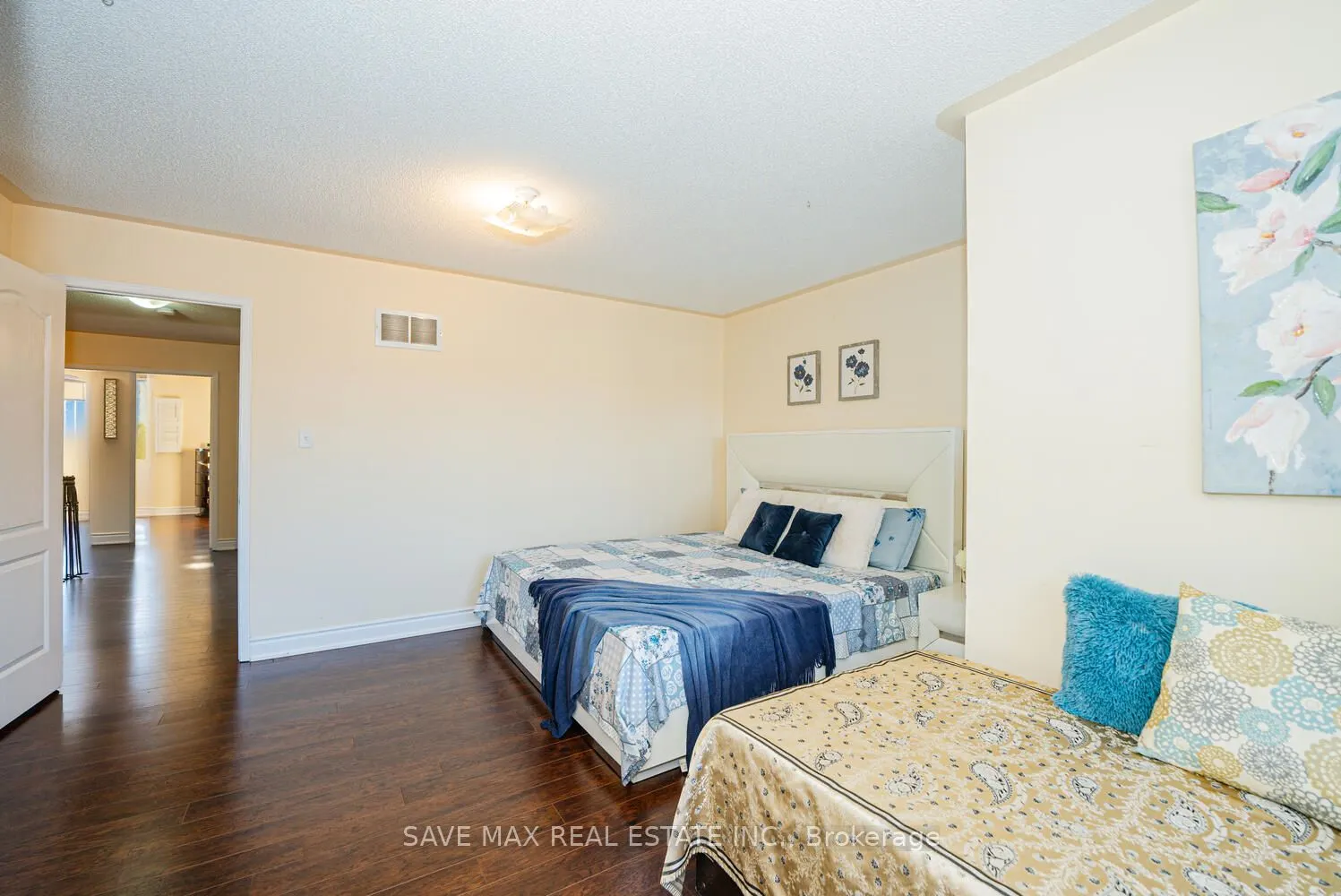 12 Spencer Drive