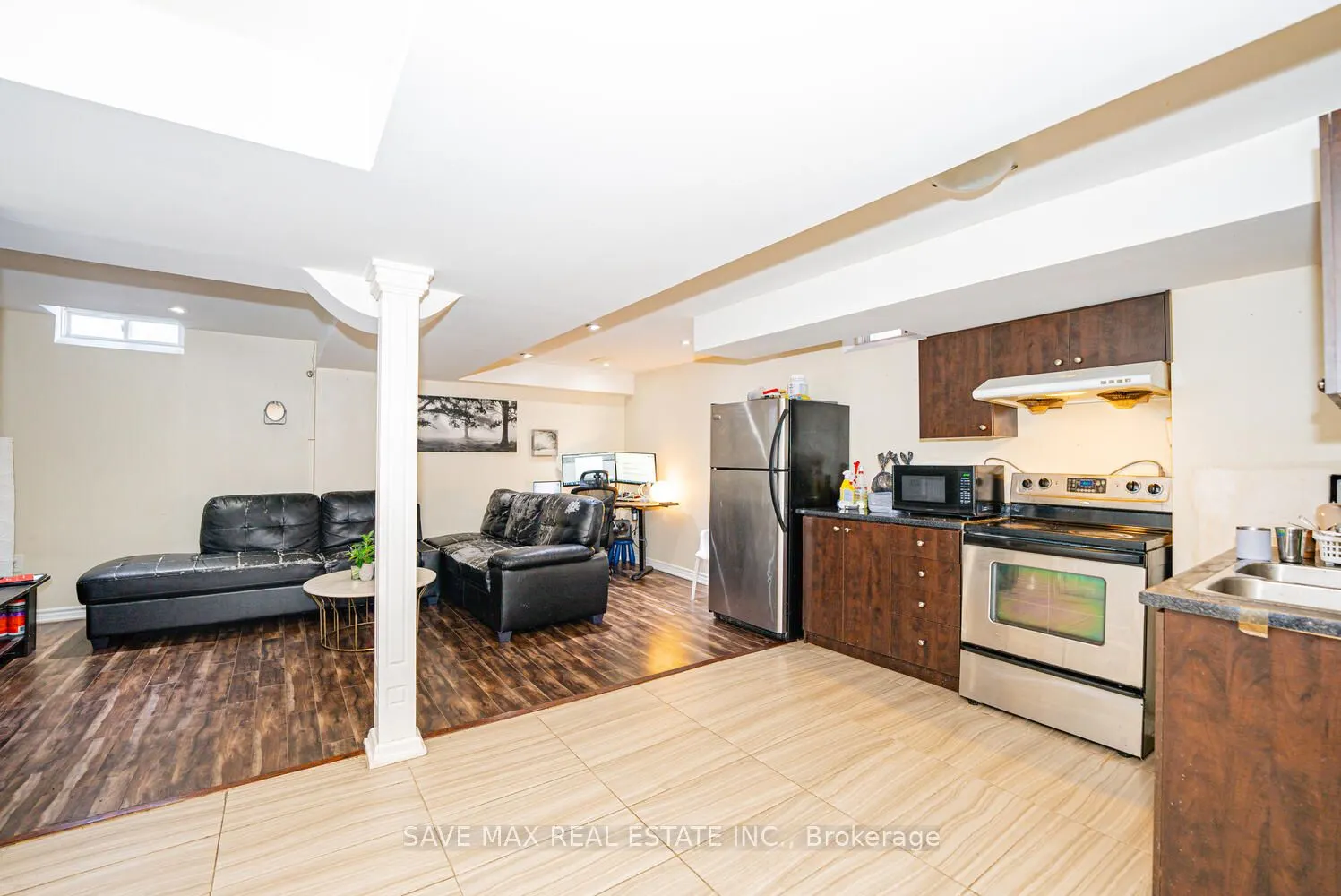 12 Spencer Drive