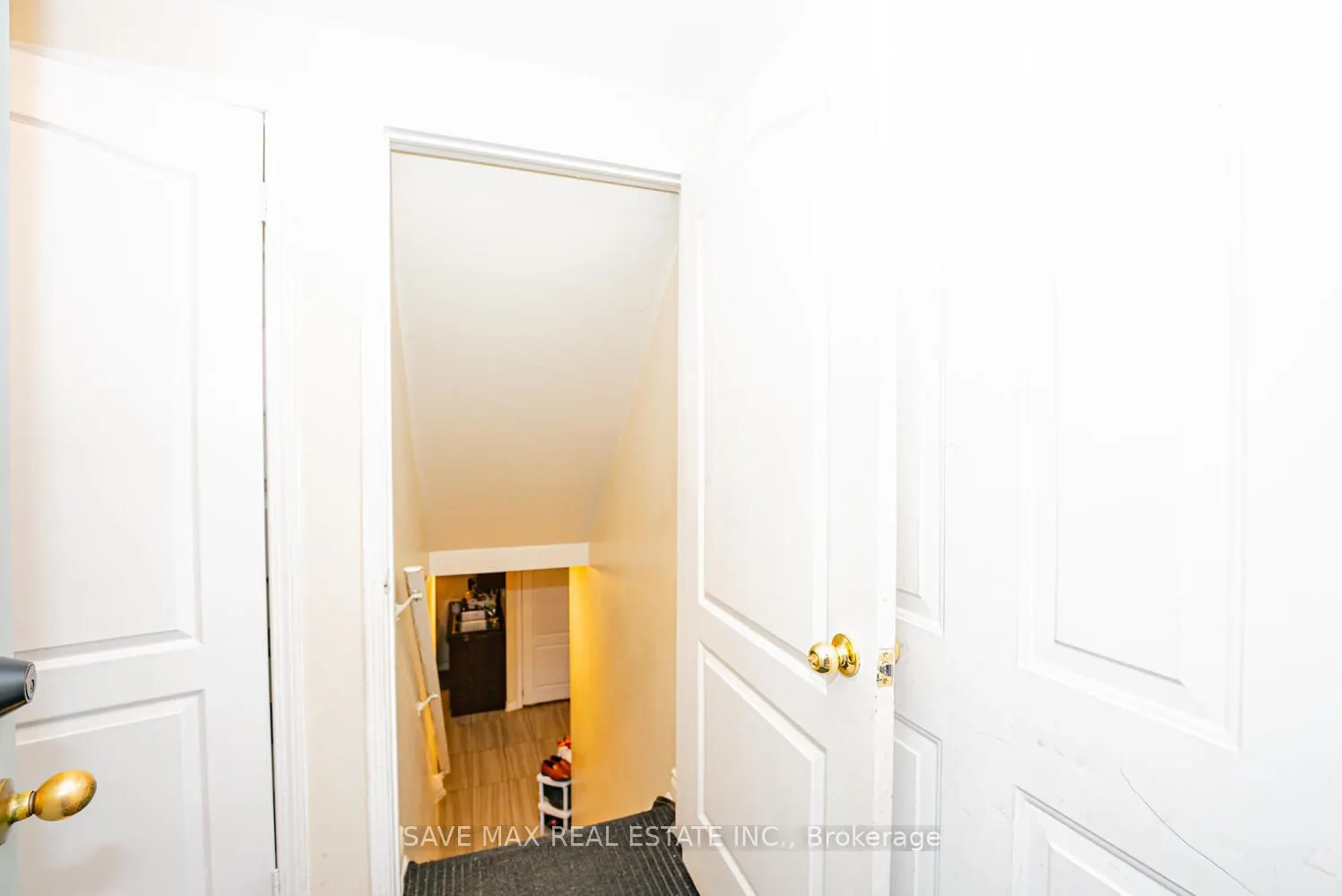 12 Spencer Drive