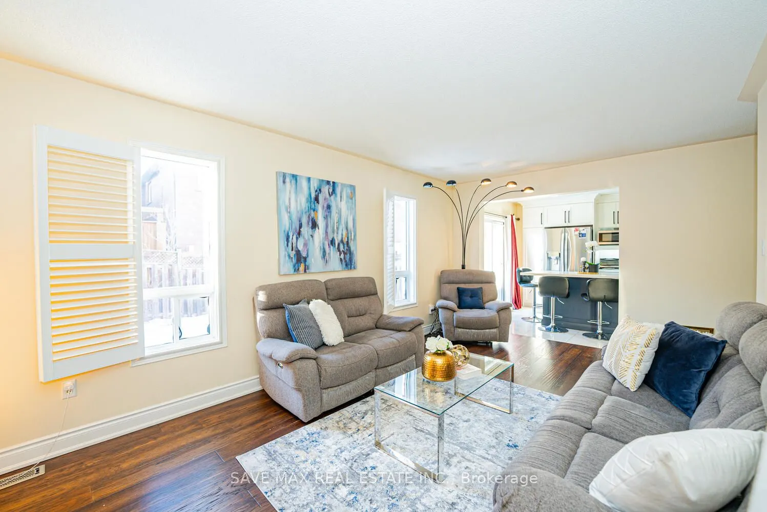 12 Spencer Drive