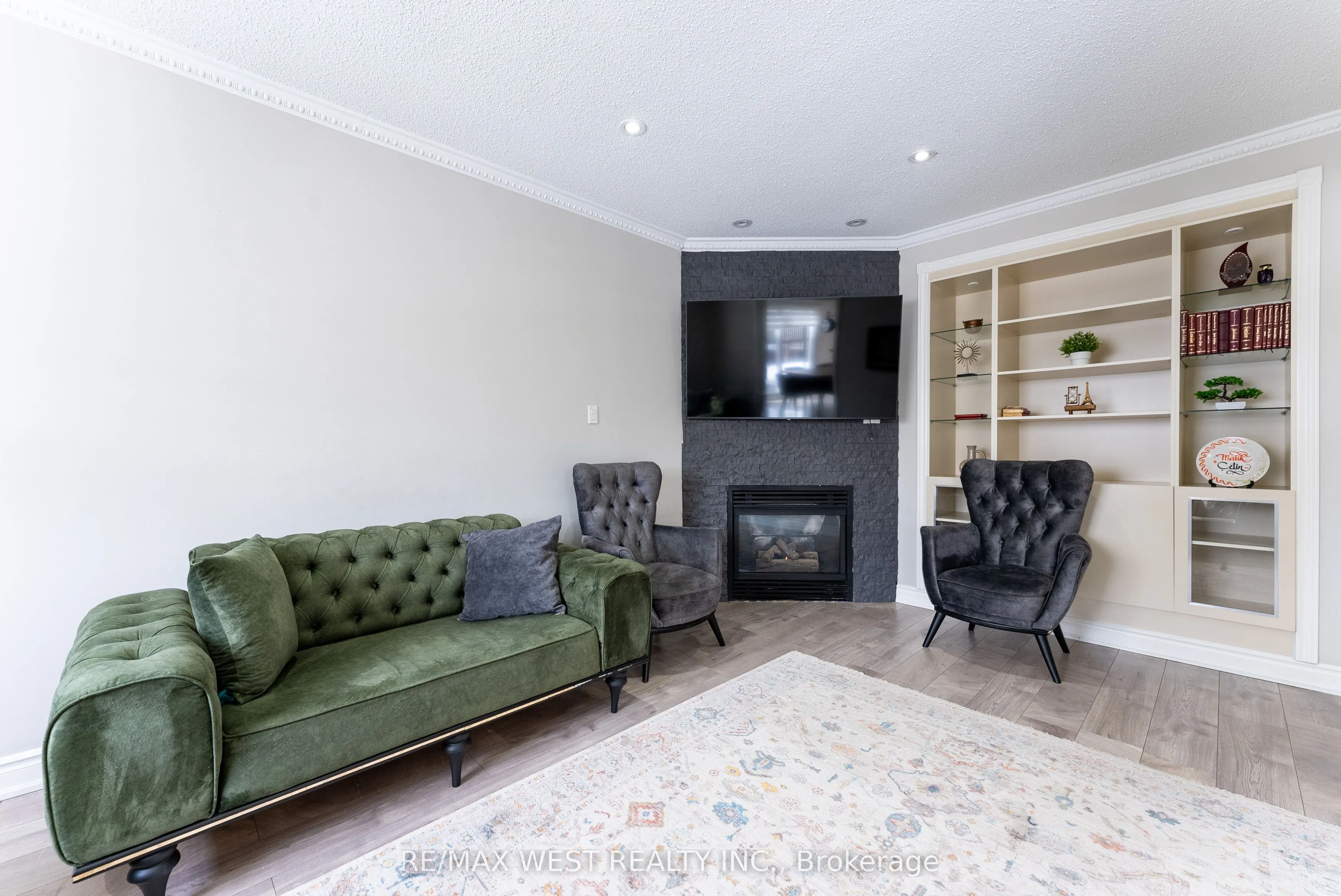 37 Whitbread Avenue