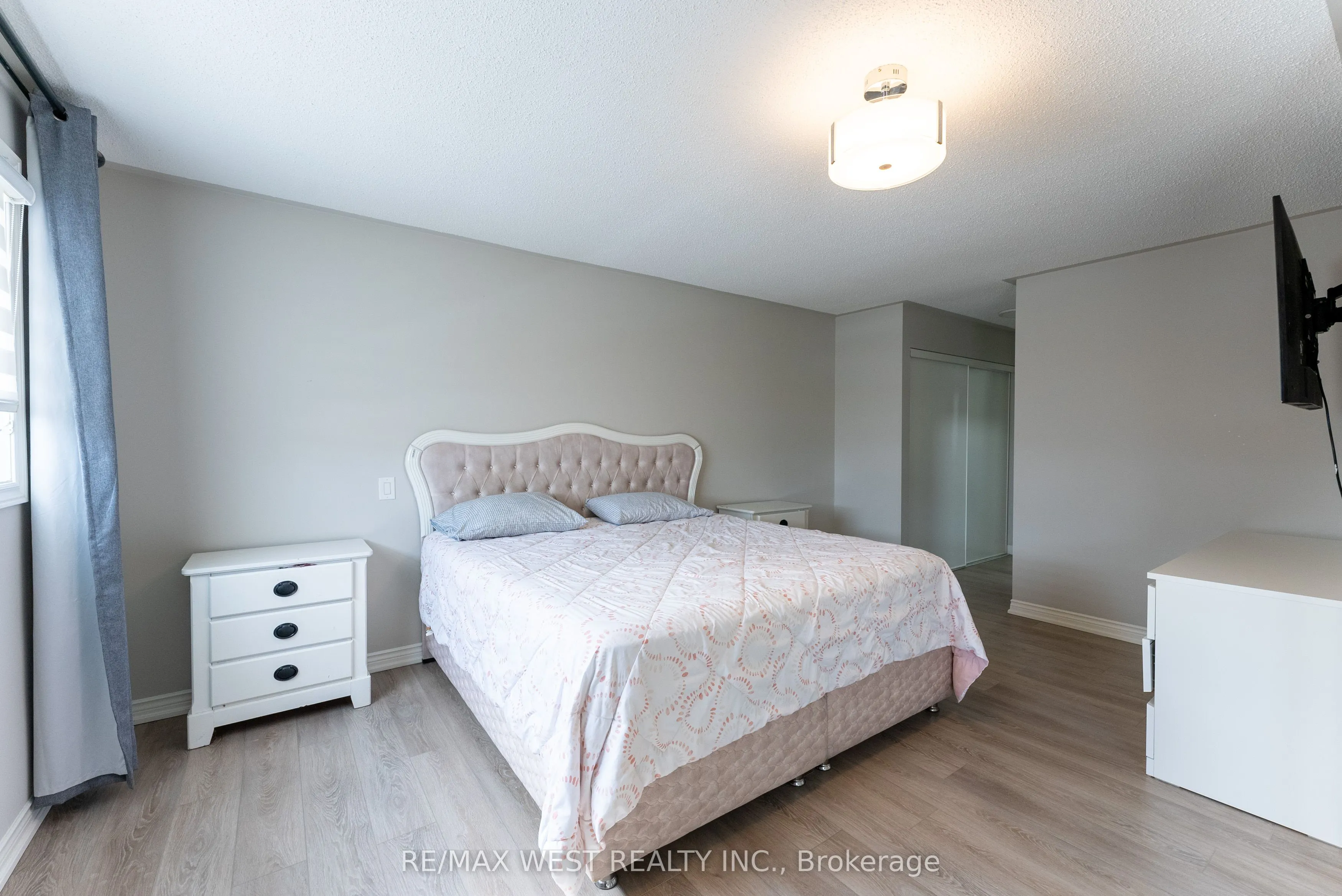 37 Whitbread Avenue