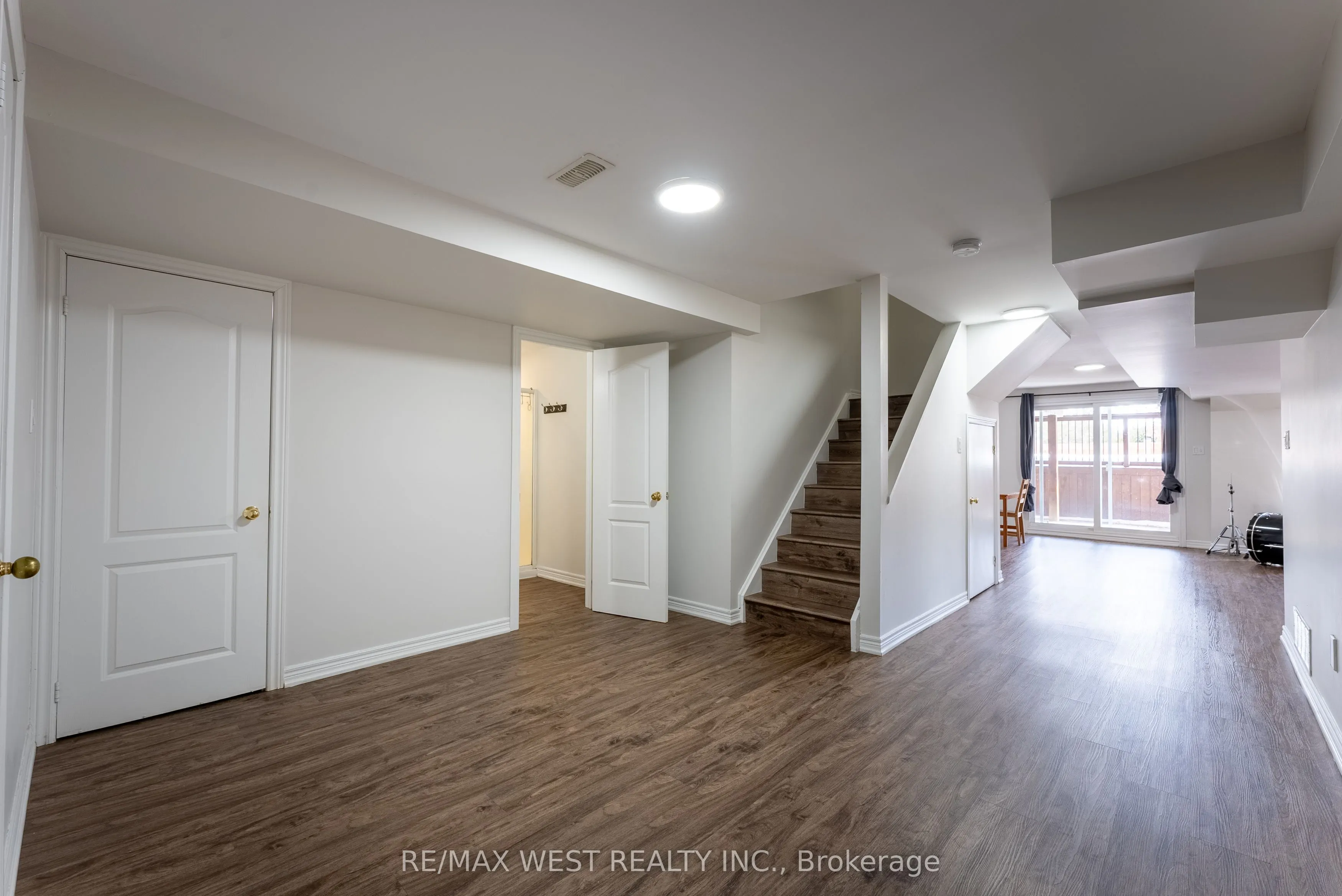 37 Whitbread Avenue