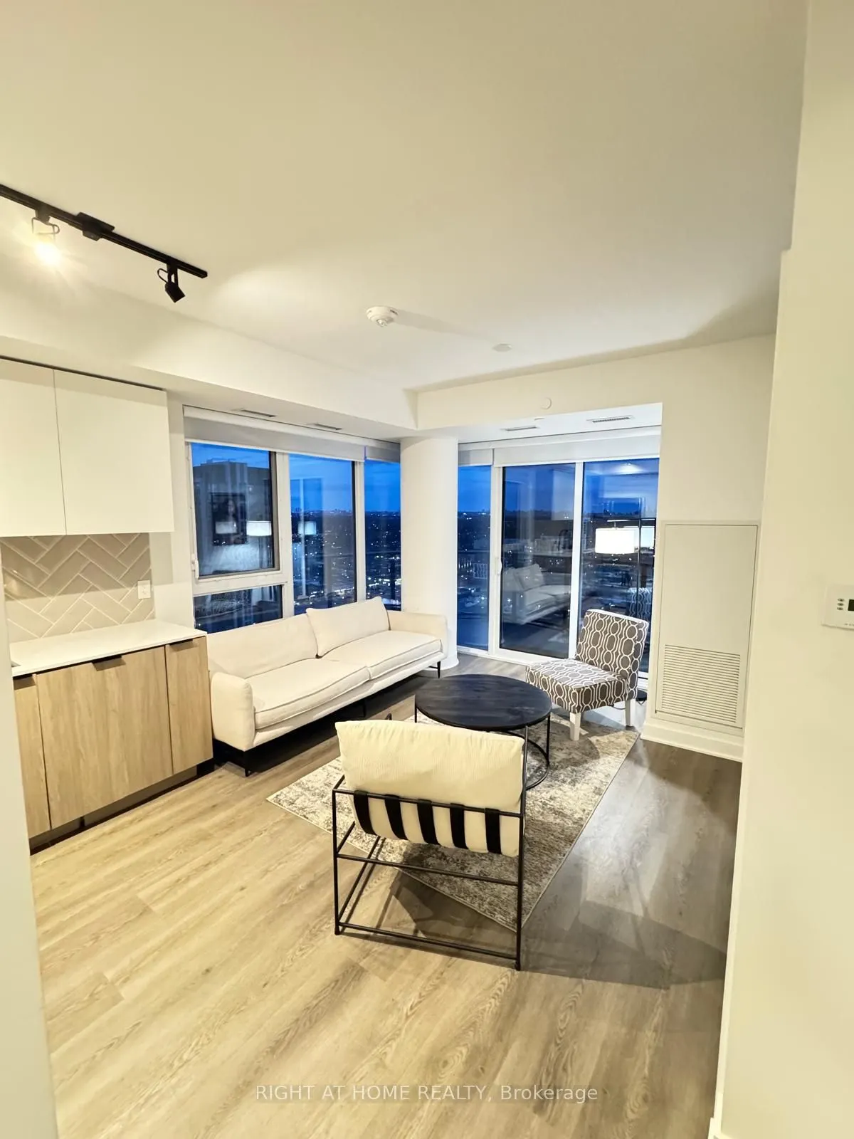 36 Zorra Street, #2204