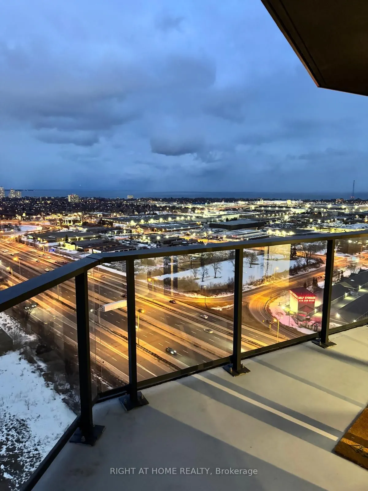 36 Zorra Street, #2204