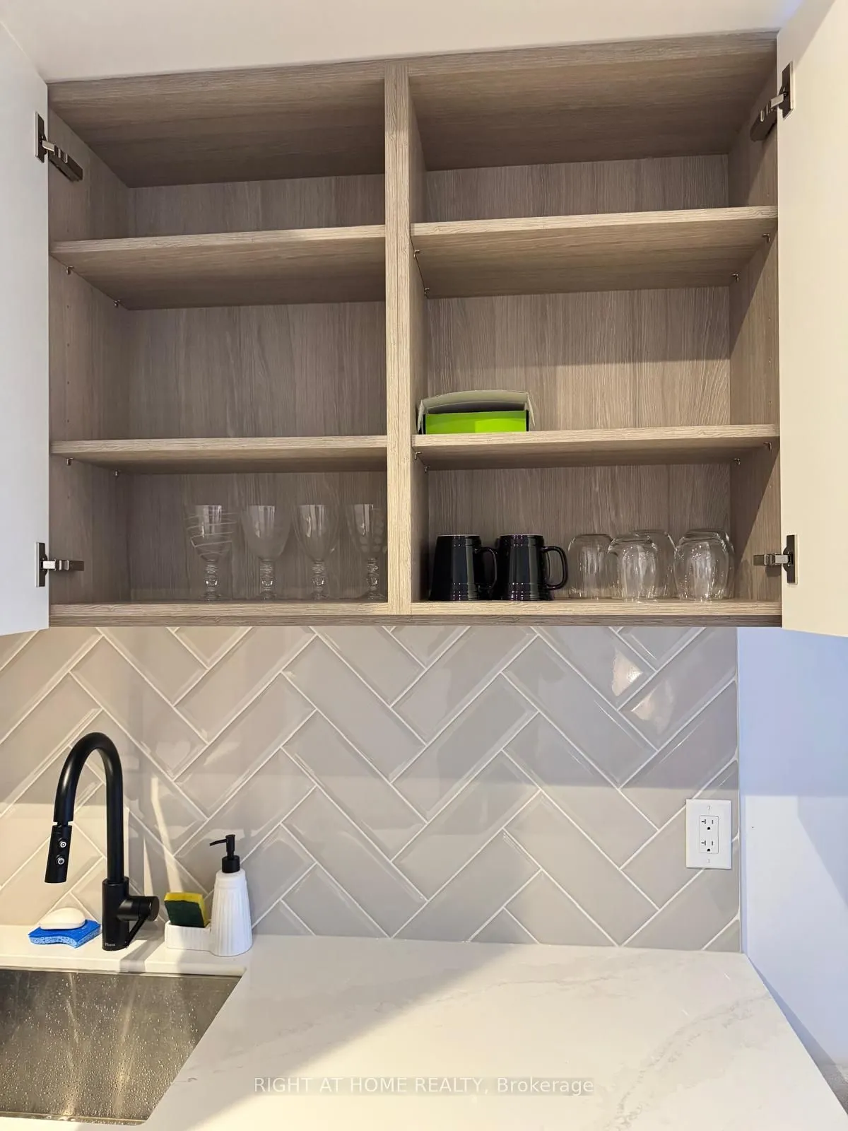 36 Zorra Street, #2204