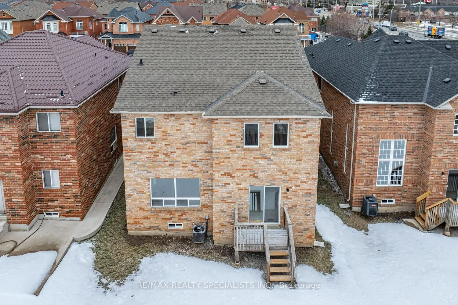 754 White Clover Way