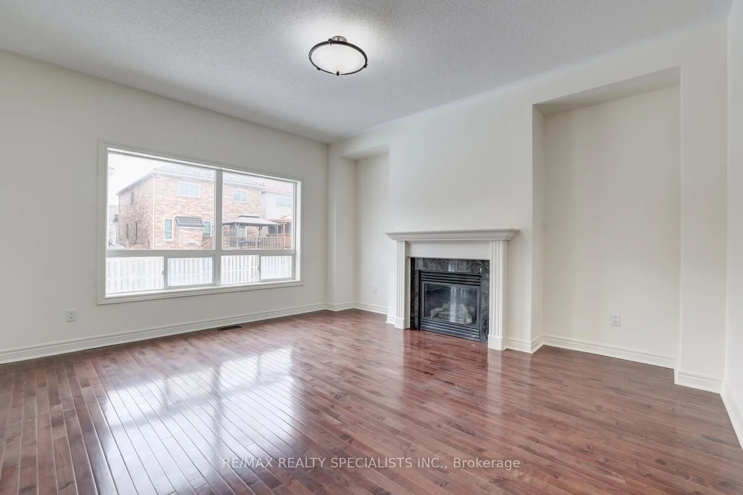 754 White Clover Way