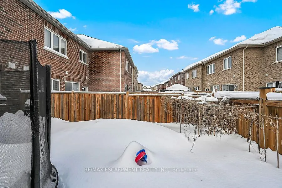 457 Queen Mary Drive