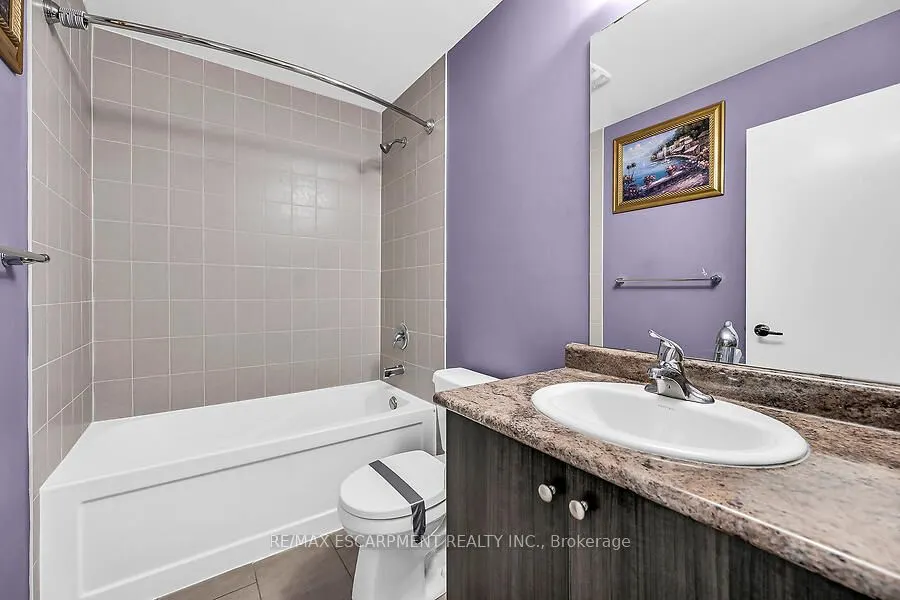 457 Queen Mary Drive