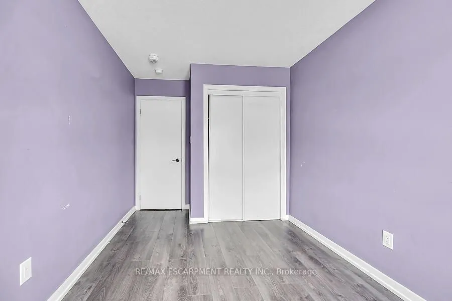 457 Queen Mary Drive