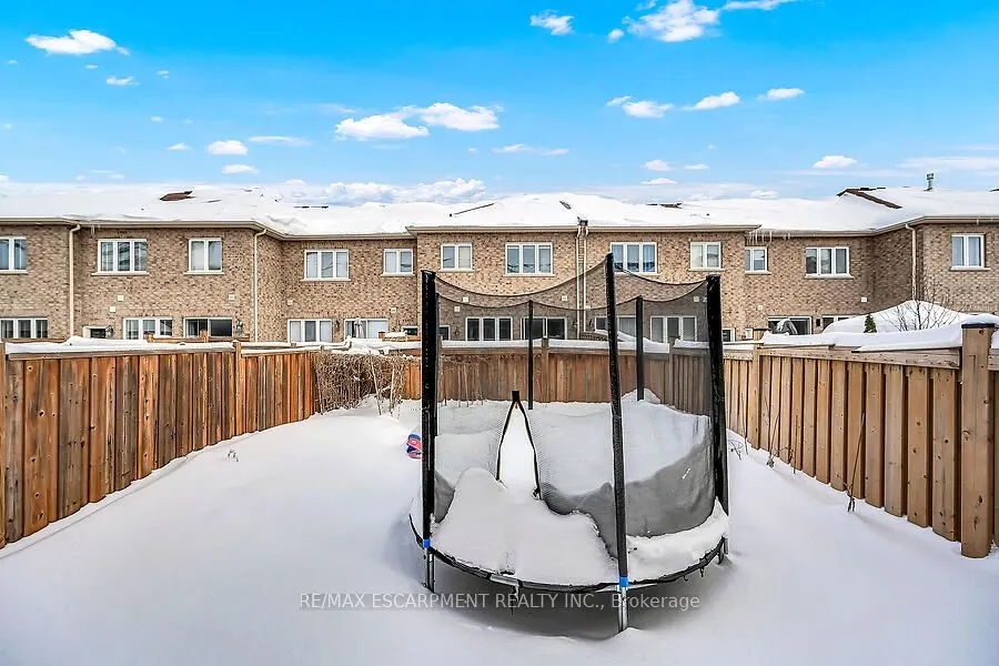 457 Queen Mary Drive