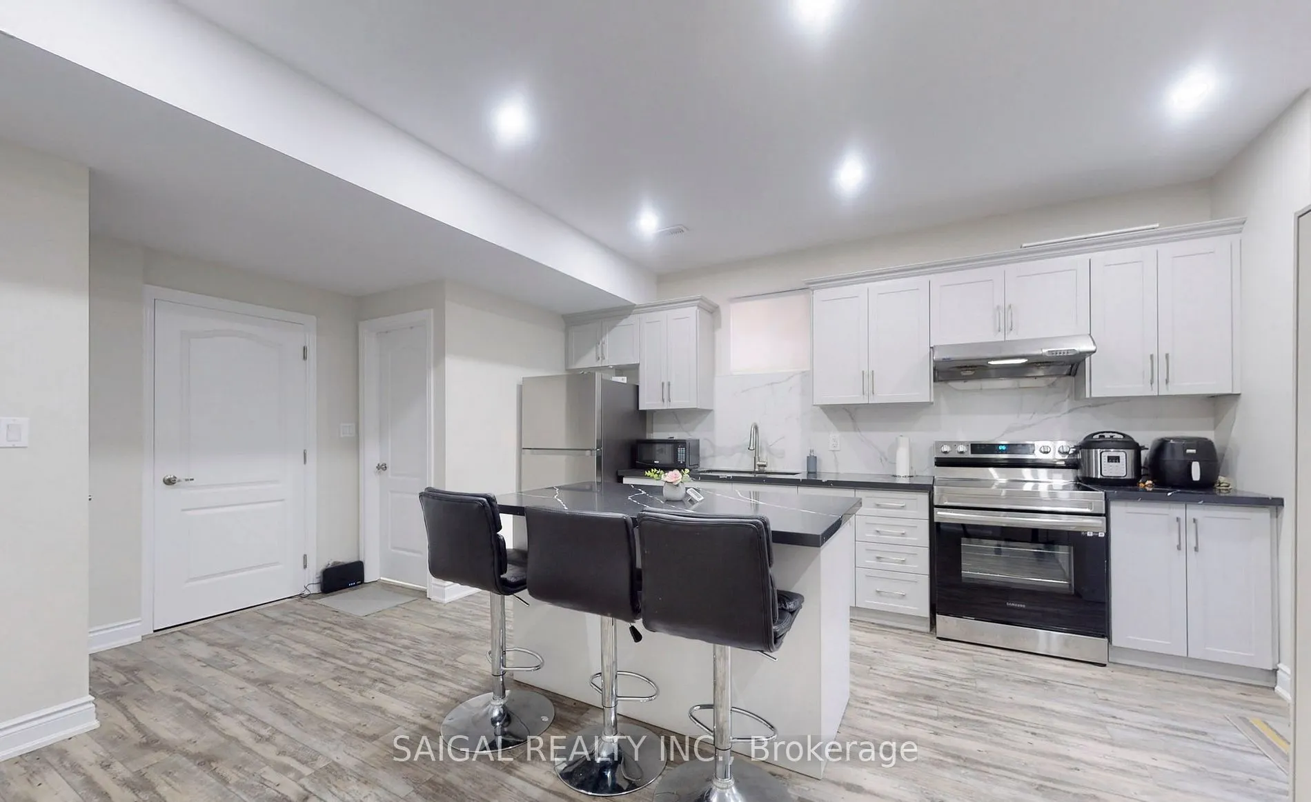 106 Portch Gate #Basement