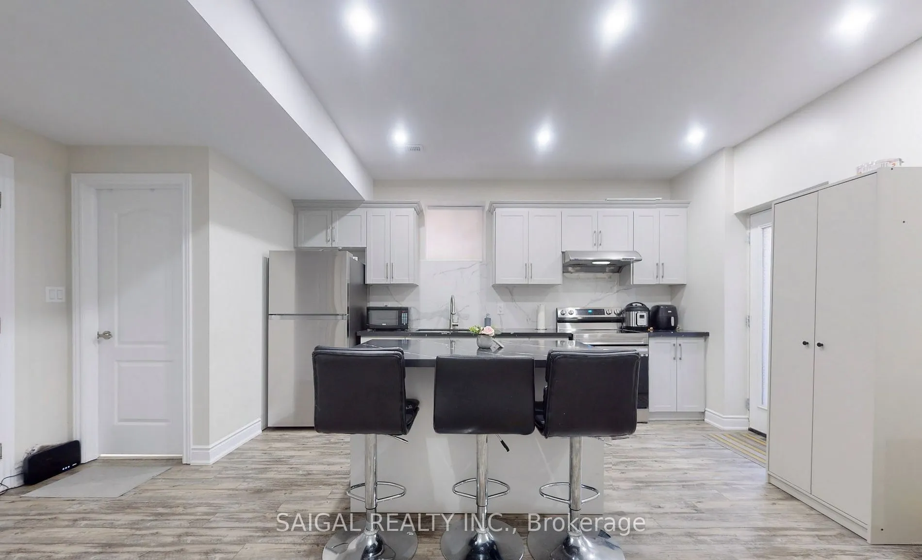 106 Portch Gate #Basement