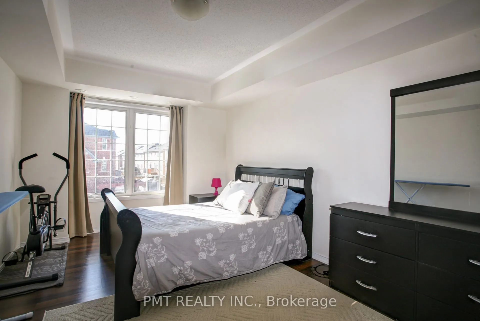 129 Isaac Devins Boulevard #7