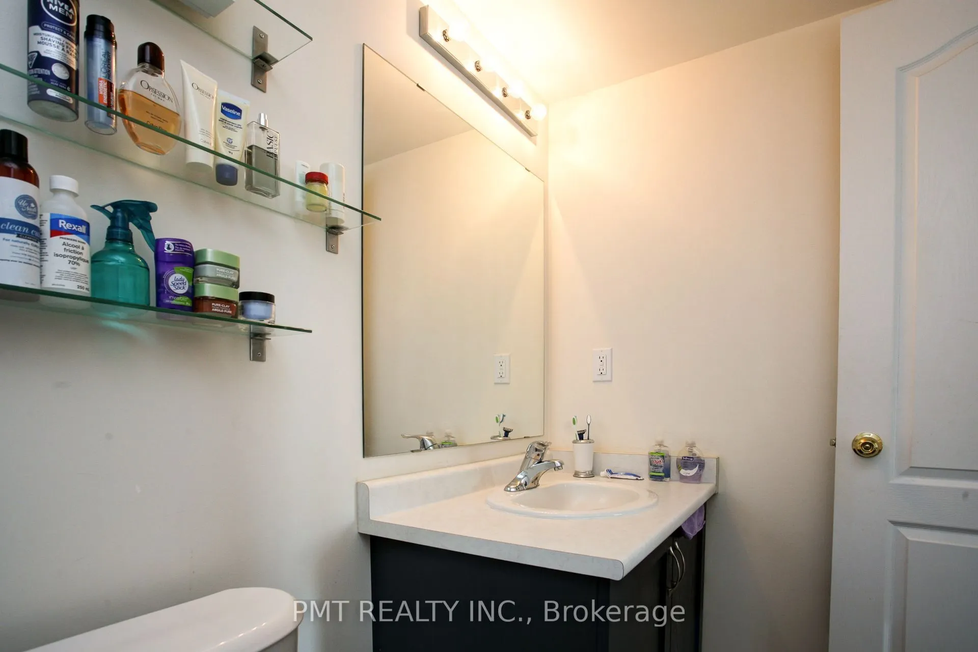 129 Isaac Devins Boulevard #7