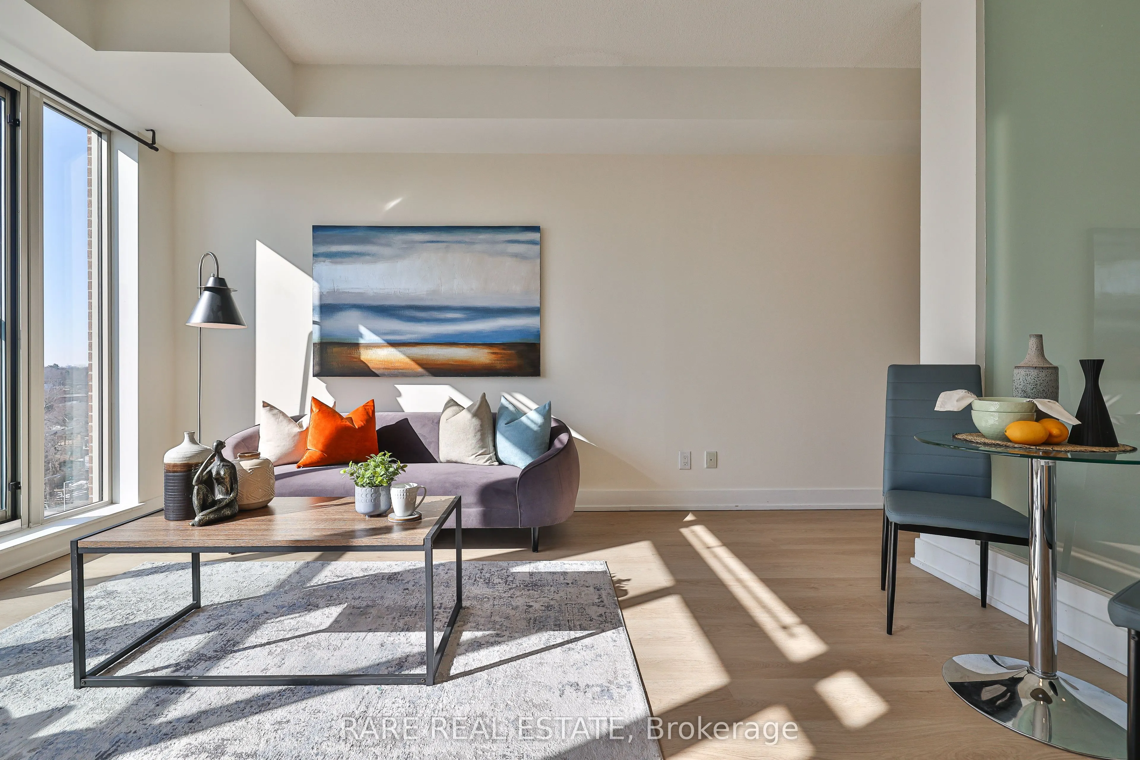 1638 Bloor Street W #607