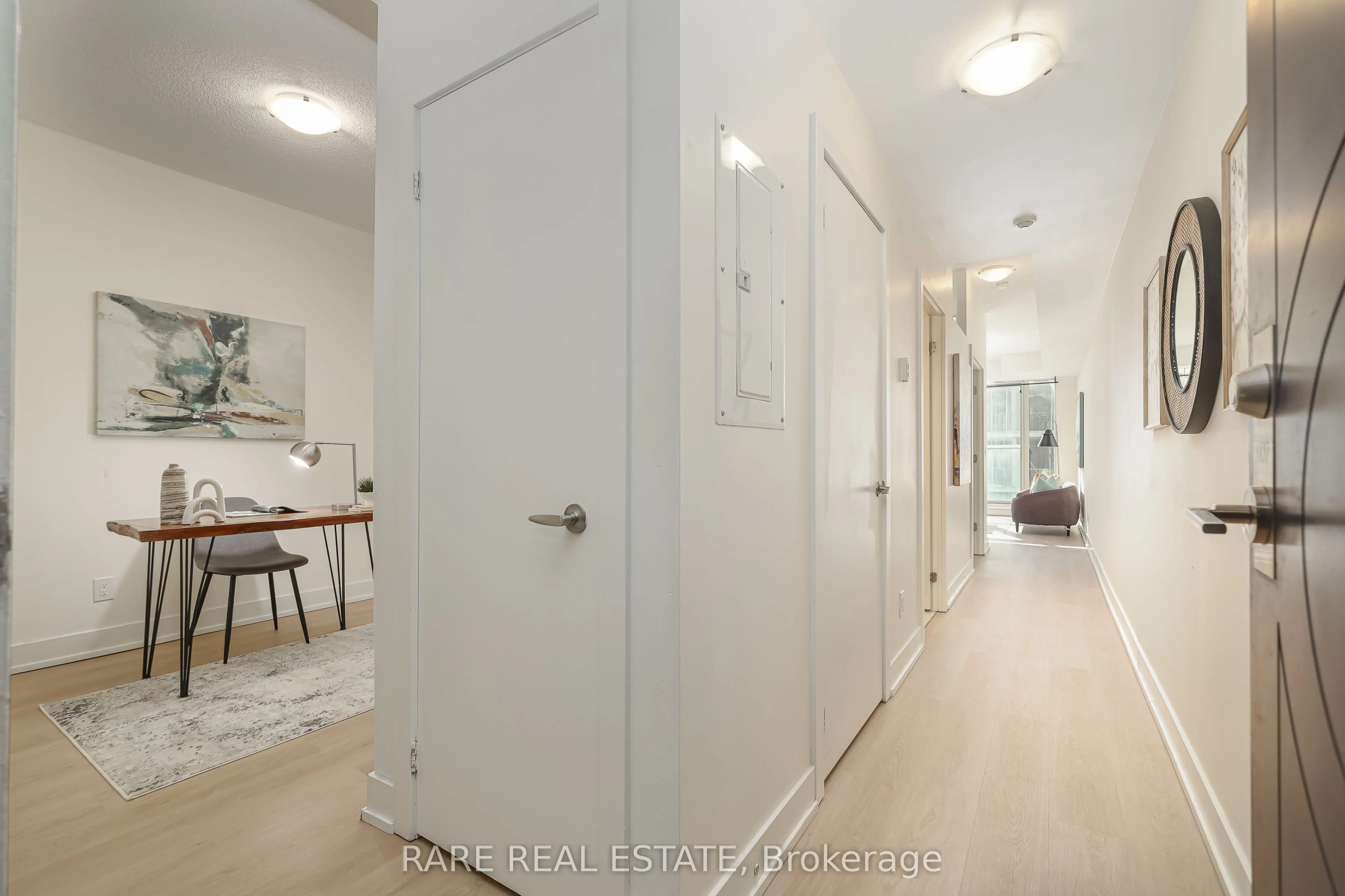 1638 Bloor Street W #607