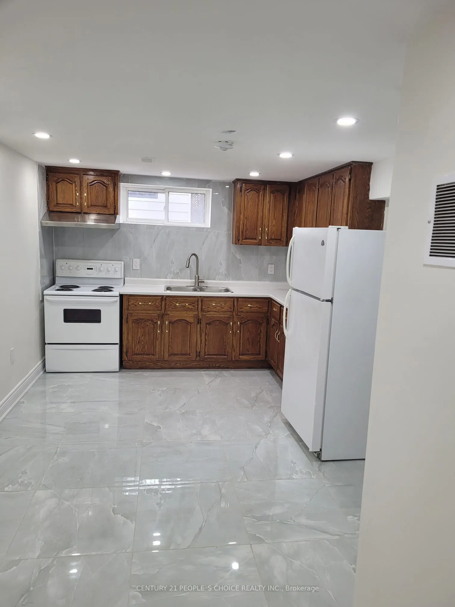 15 Nancy Mccredie Drive, #Main